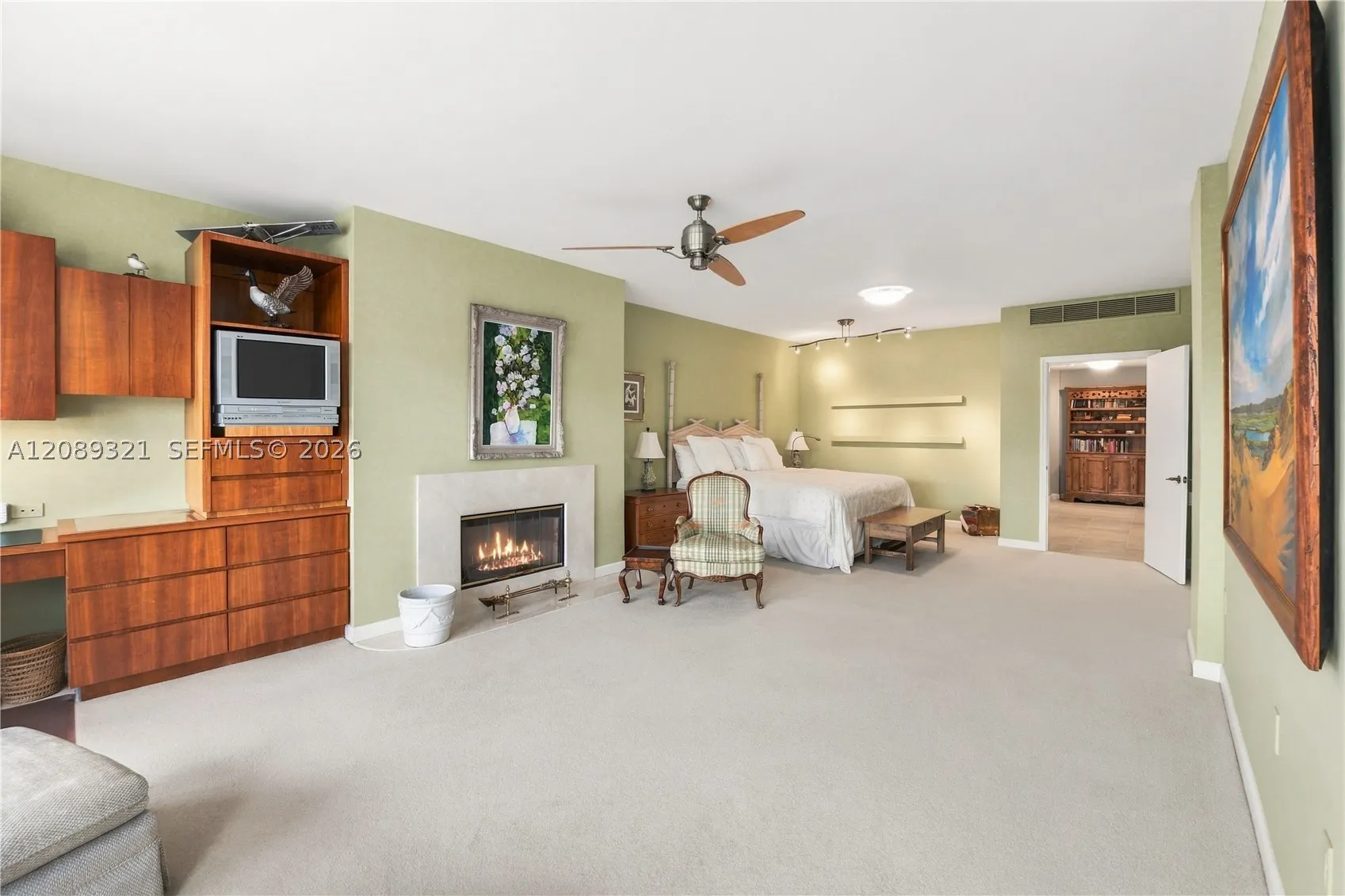 610 Valencia Ave #502