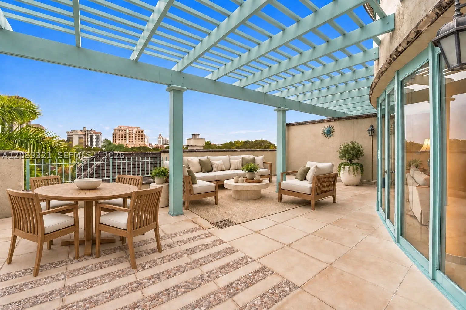 610 Valencia Ave #502