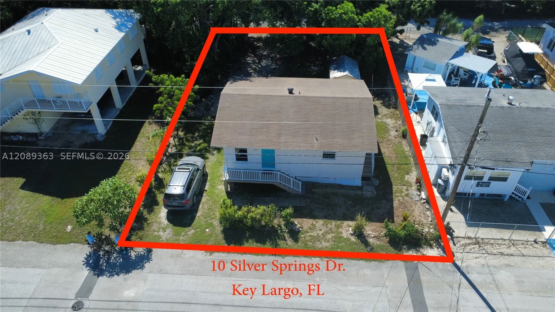 10 Silver Springs Dr
