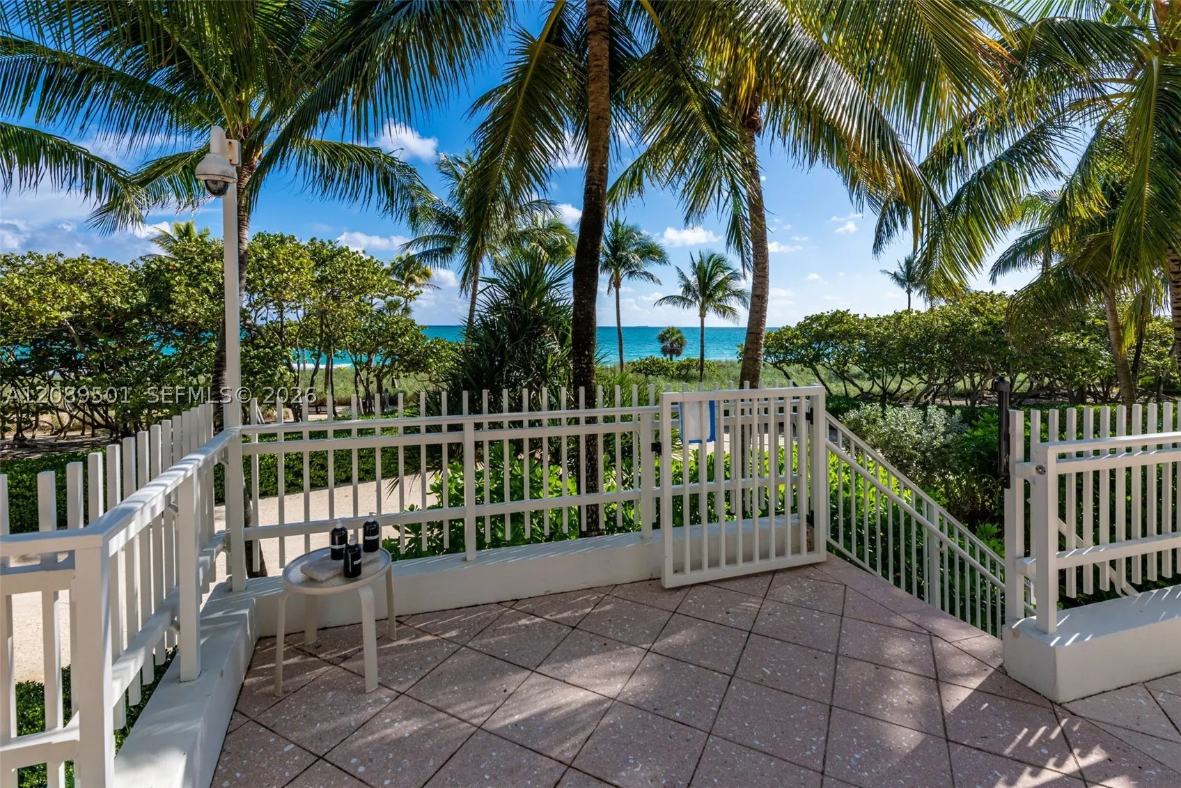 10205 Collins Ave #1704