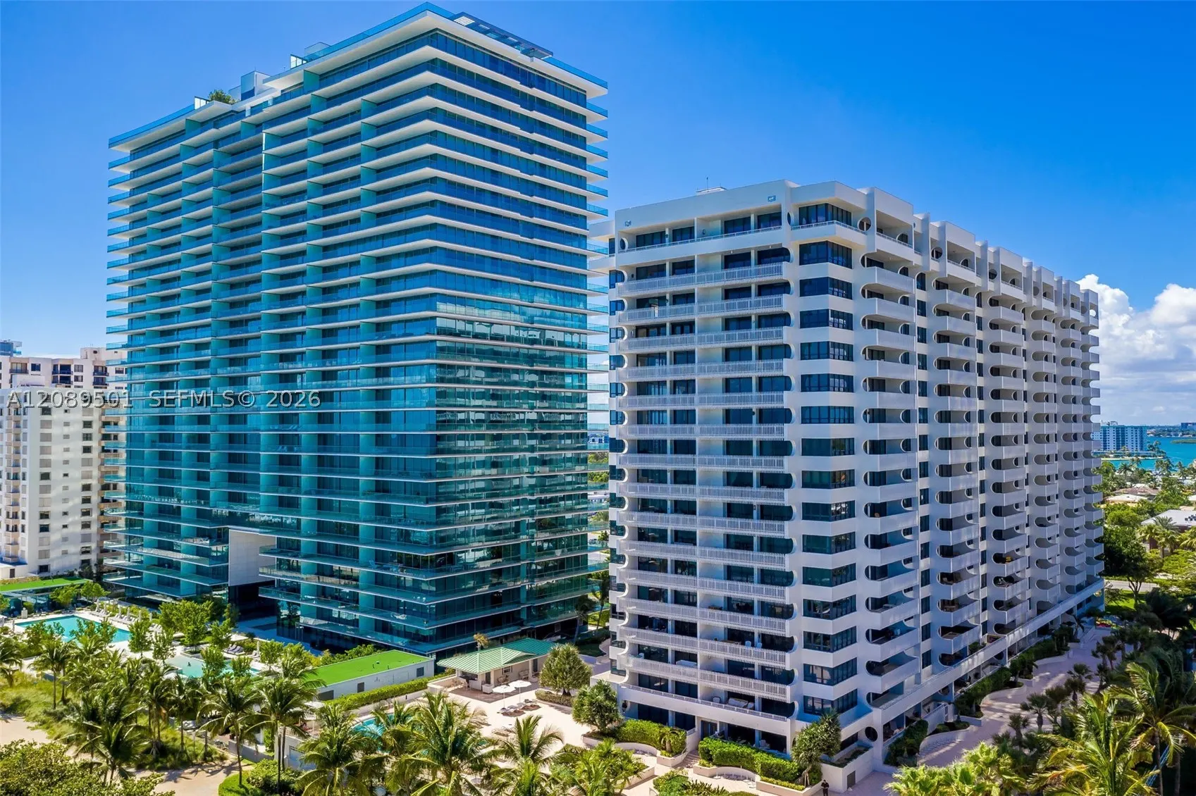 10205 Collins Ave #1704