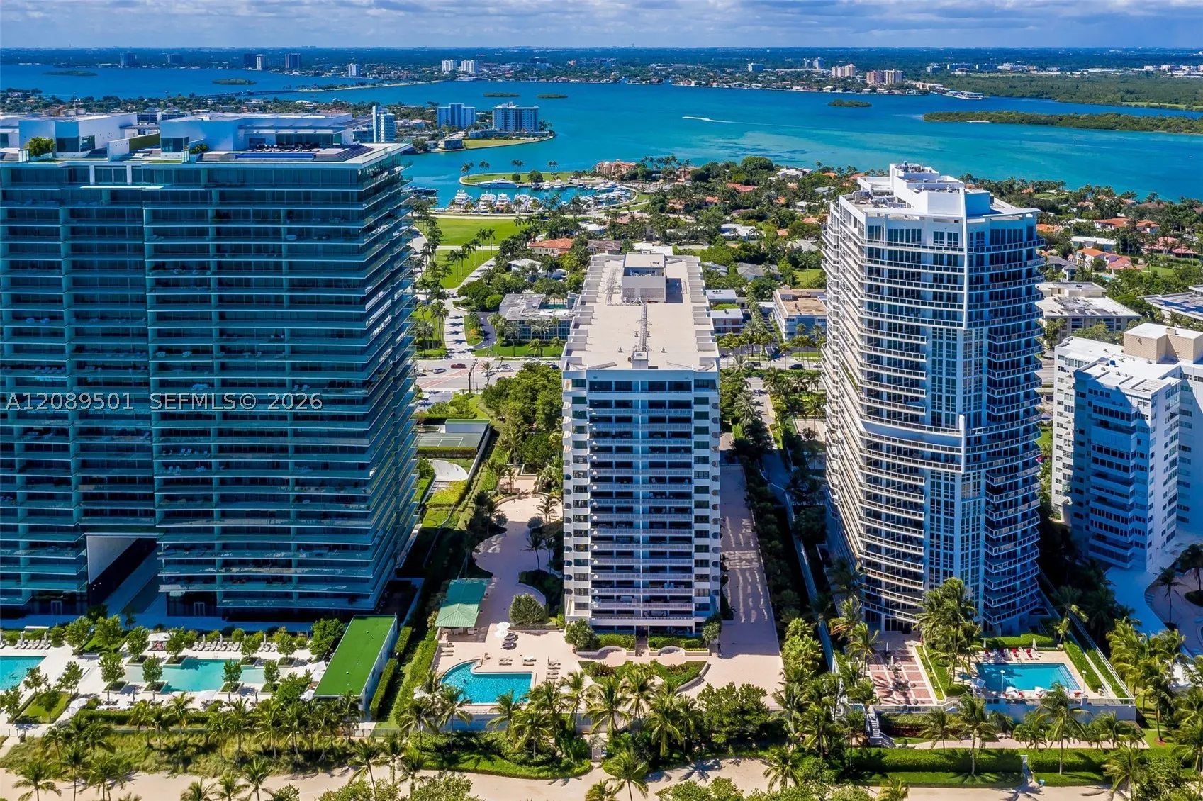10205 Collins Ave #1704