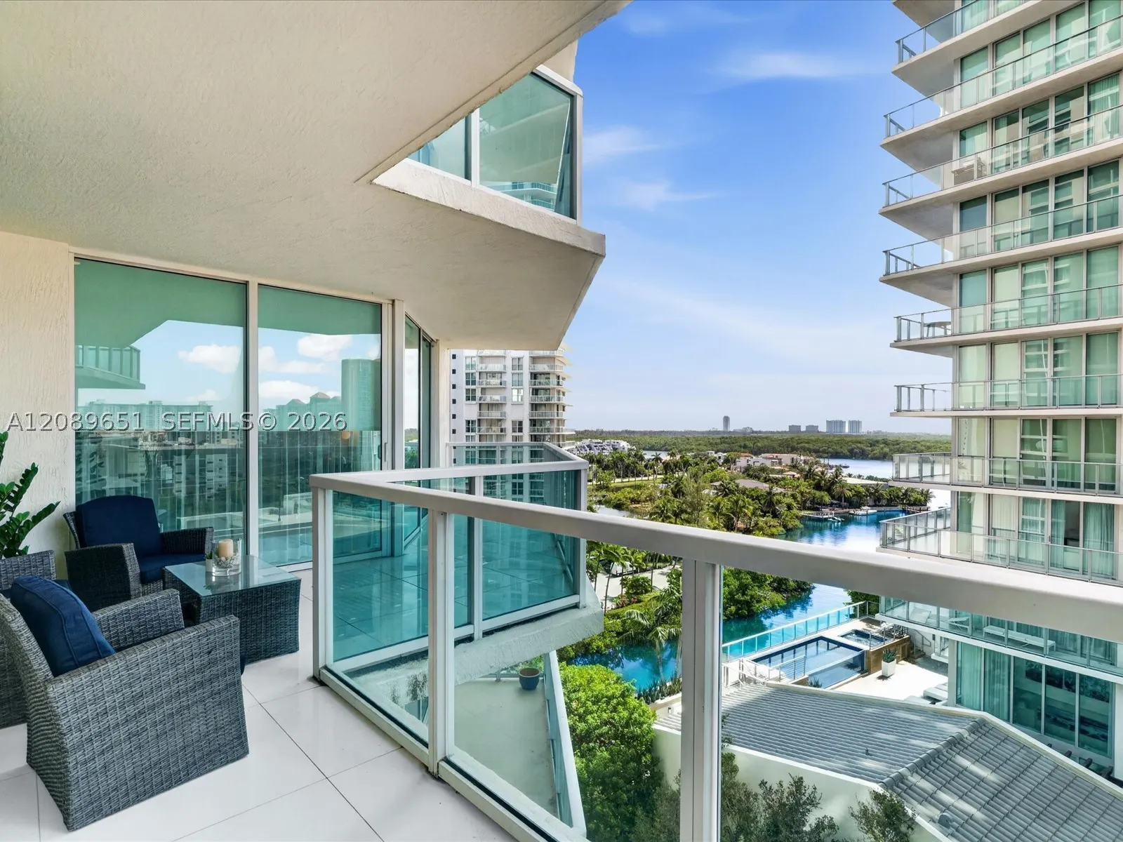 250 Sunny Isles Blvd #3-1004