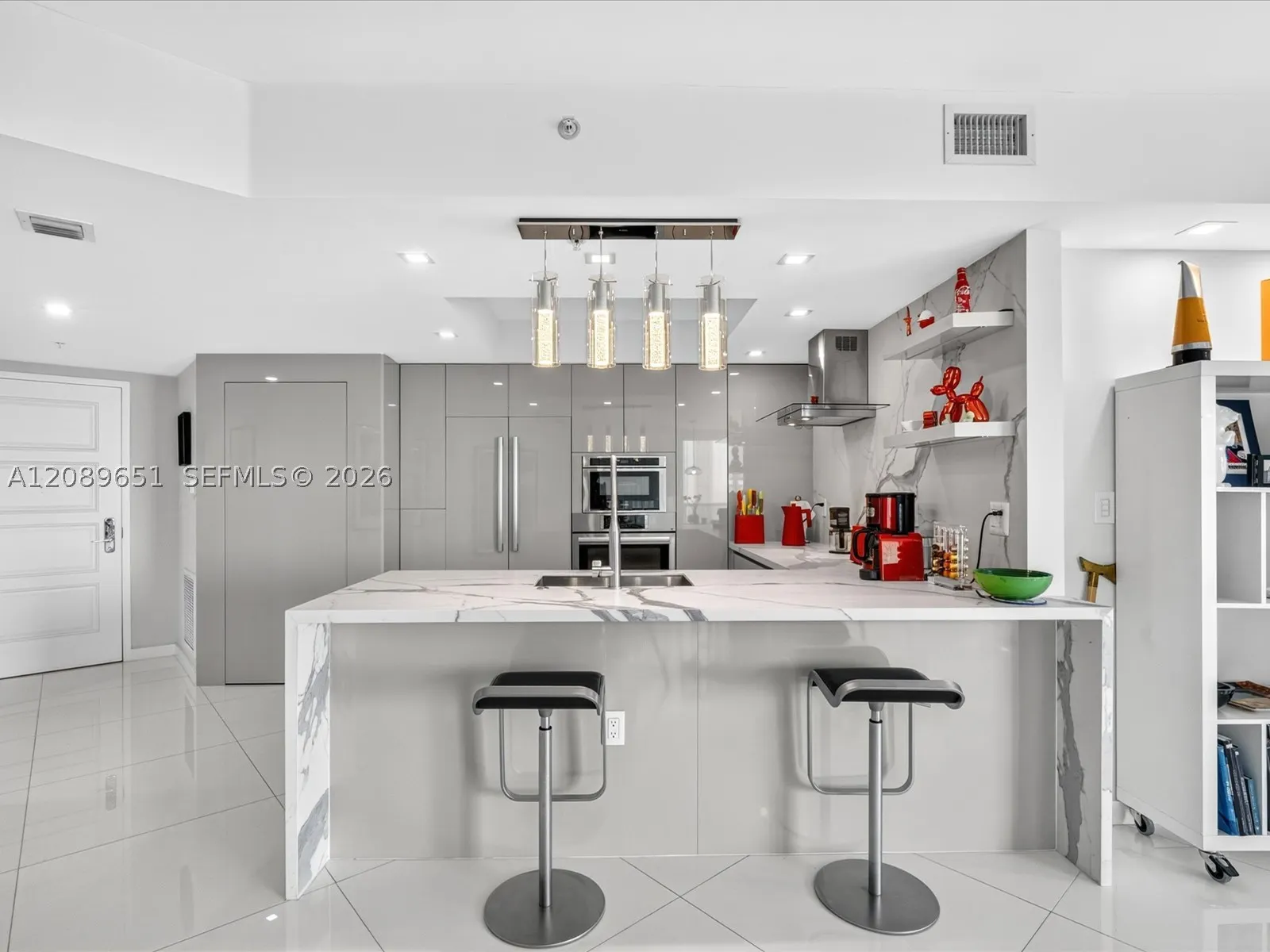 250 Sunny Isles Blvd #3-1004