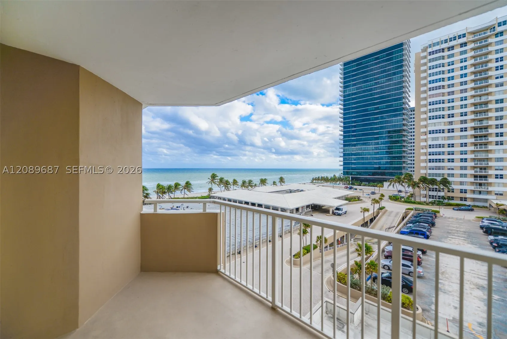 1950 S Ocean Dr #5A