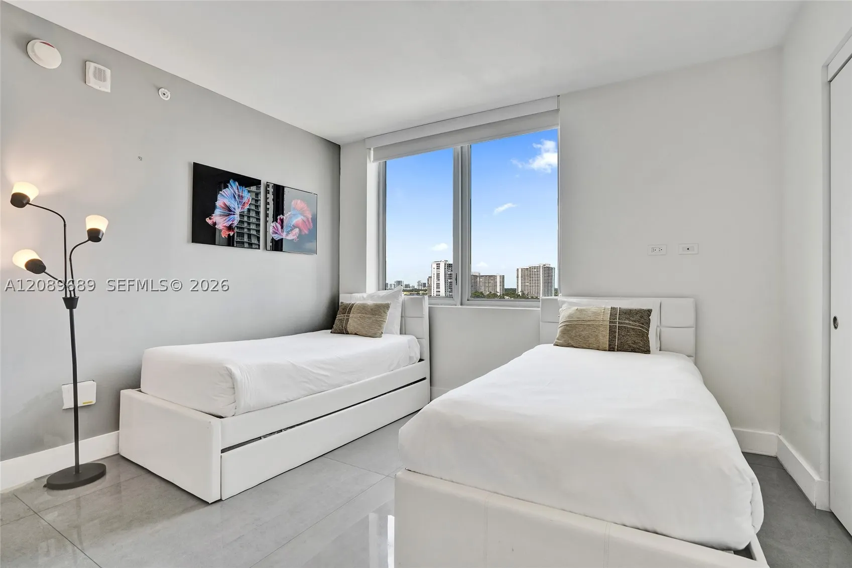 2600 E Hallandale Beach Blvd #T1002