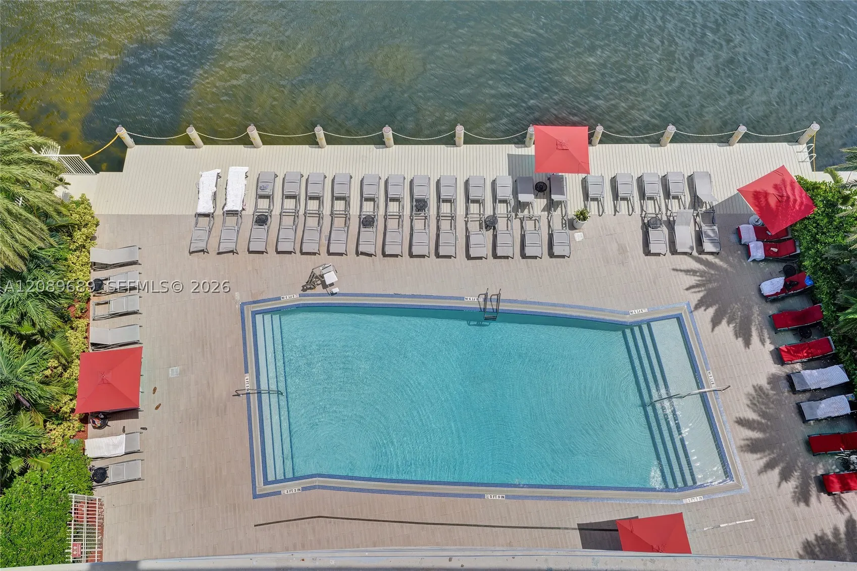 2600 E Hallandale Beach Blvd #T1002