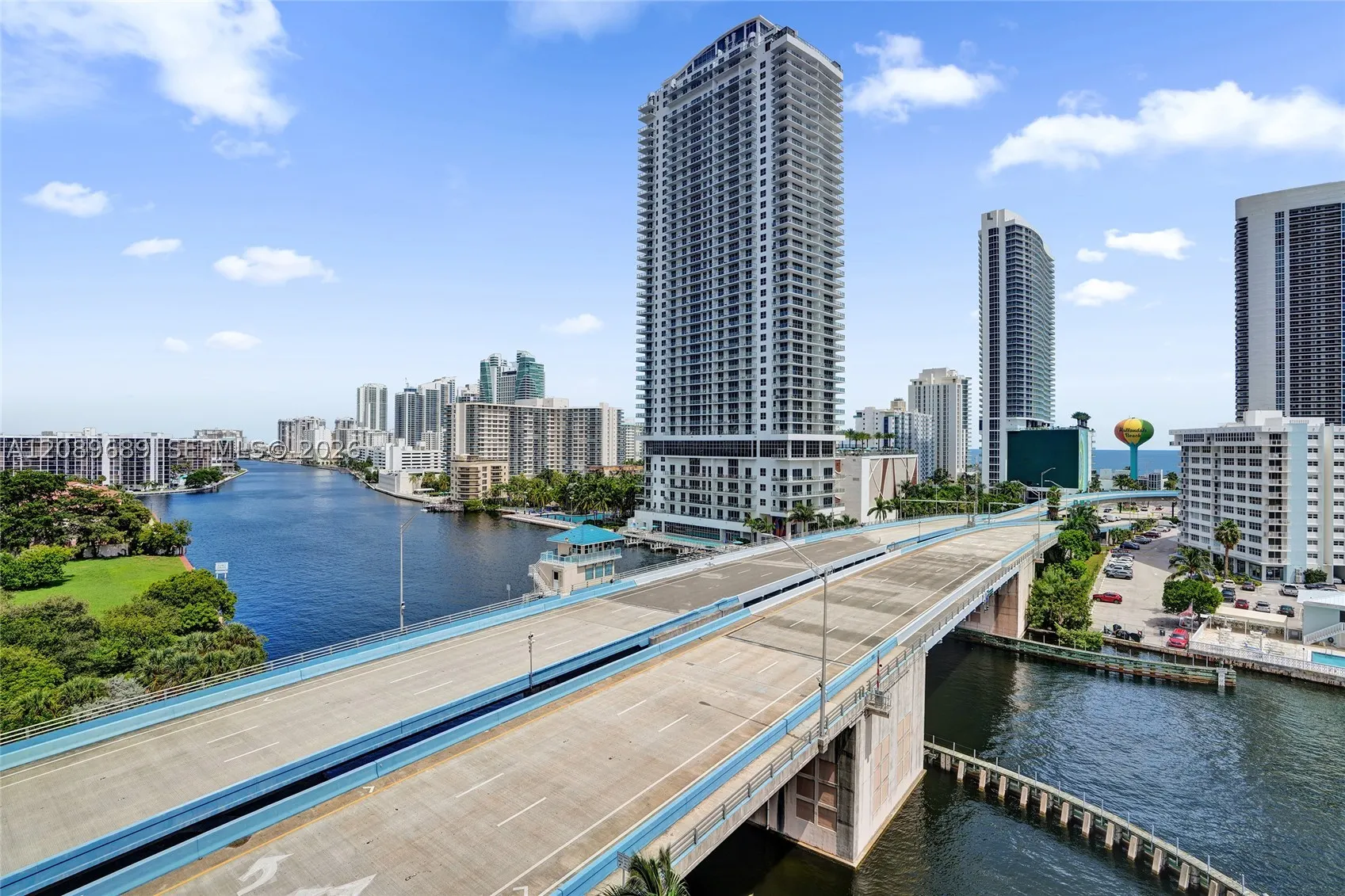 2600 E Hallandale Beach Blvd #T1002