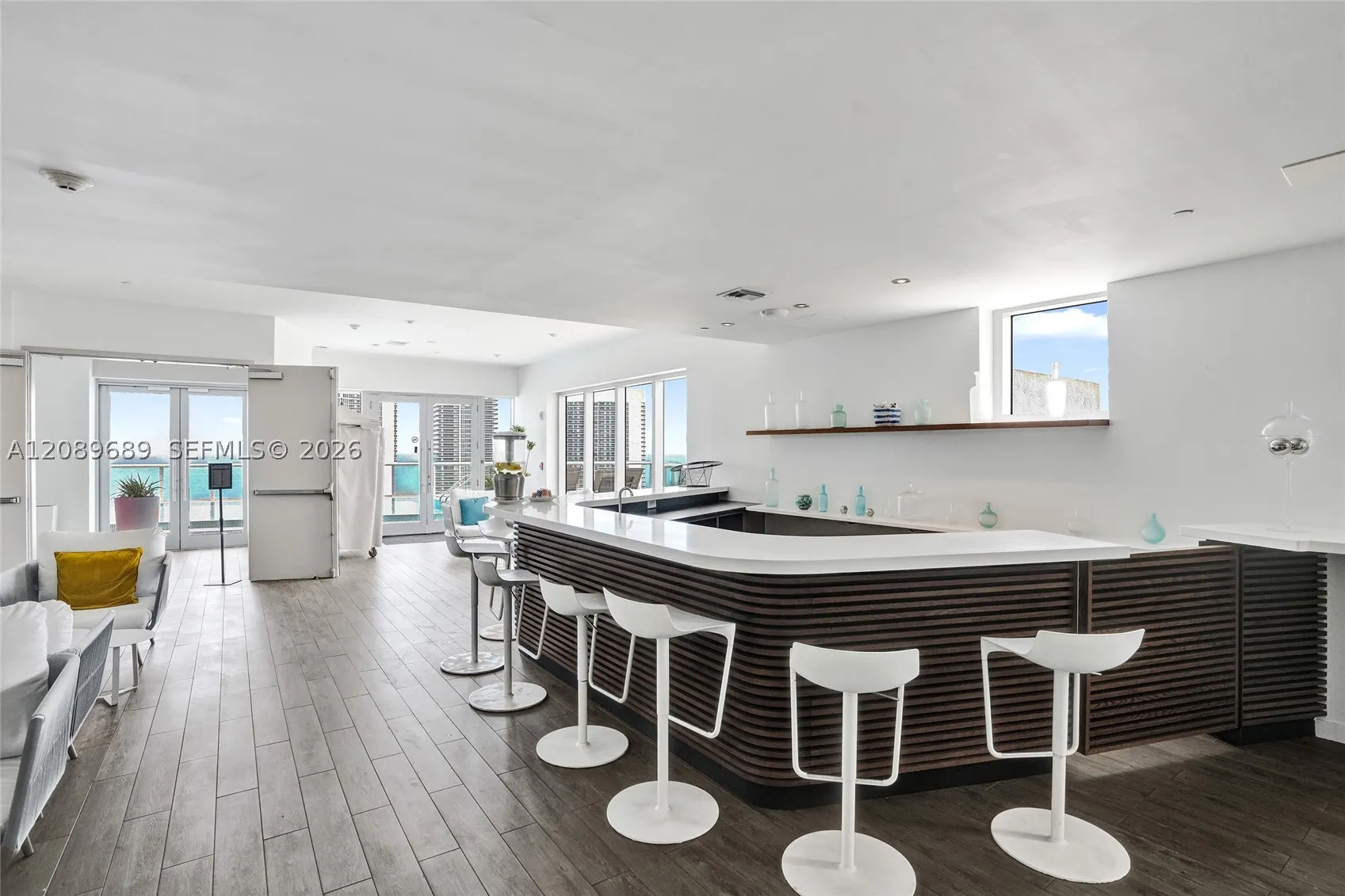 2600 E Hallandale Beach Blvd #T1002