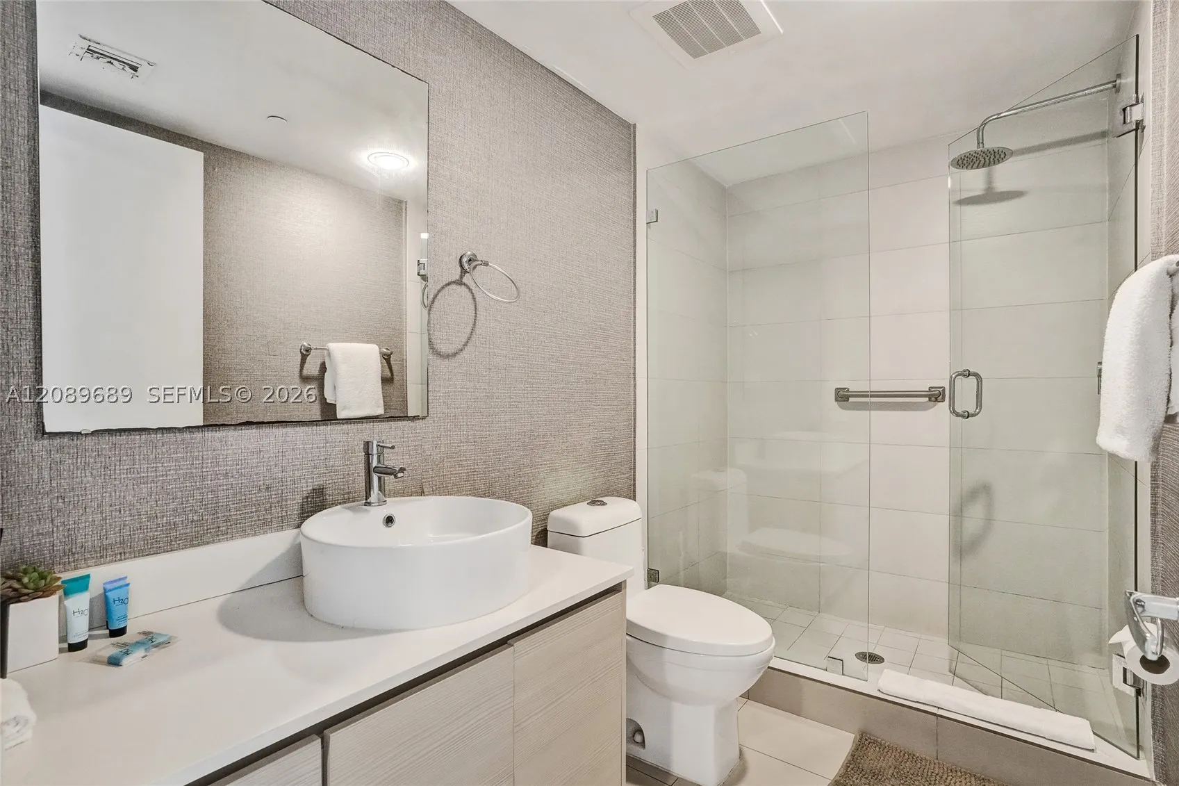 2600 E Hallandale Beach Blvd #T1002