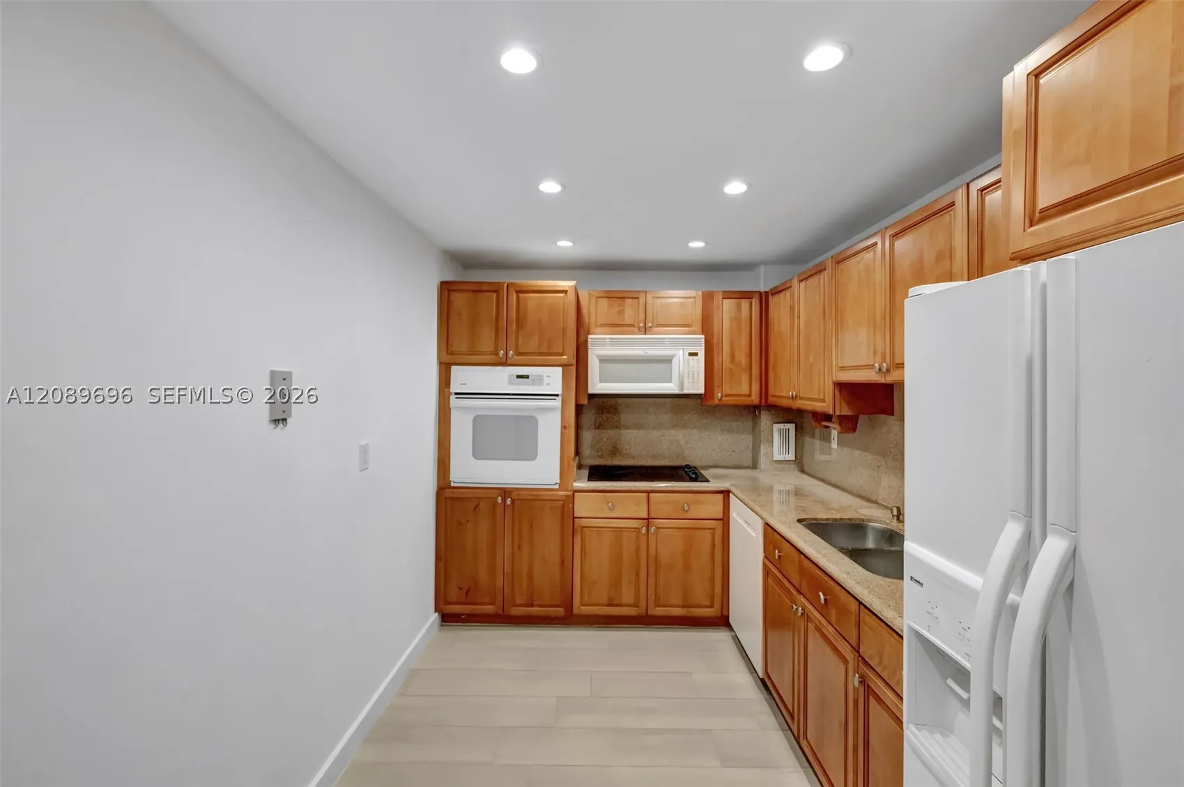 90 Edgewater Dr #327