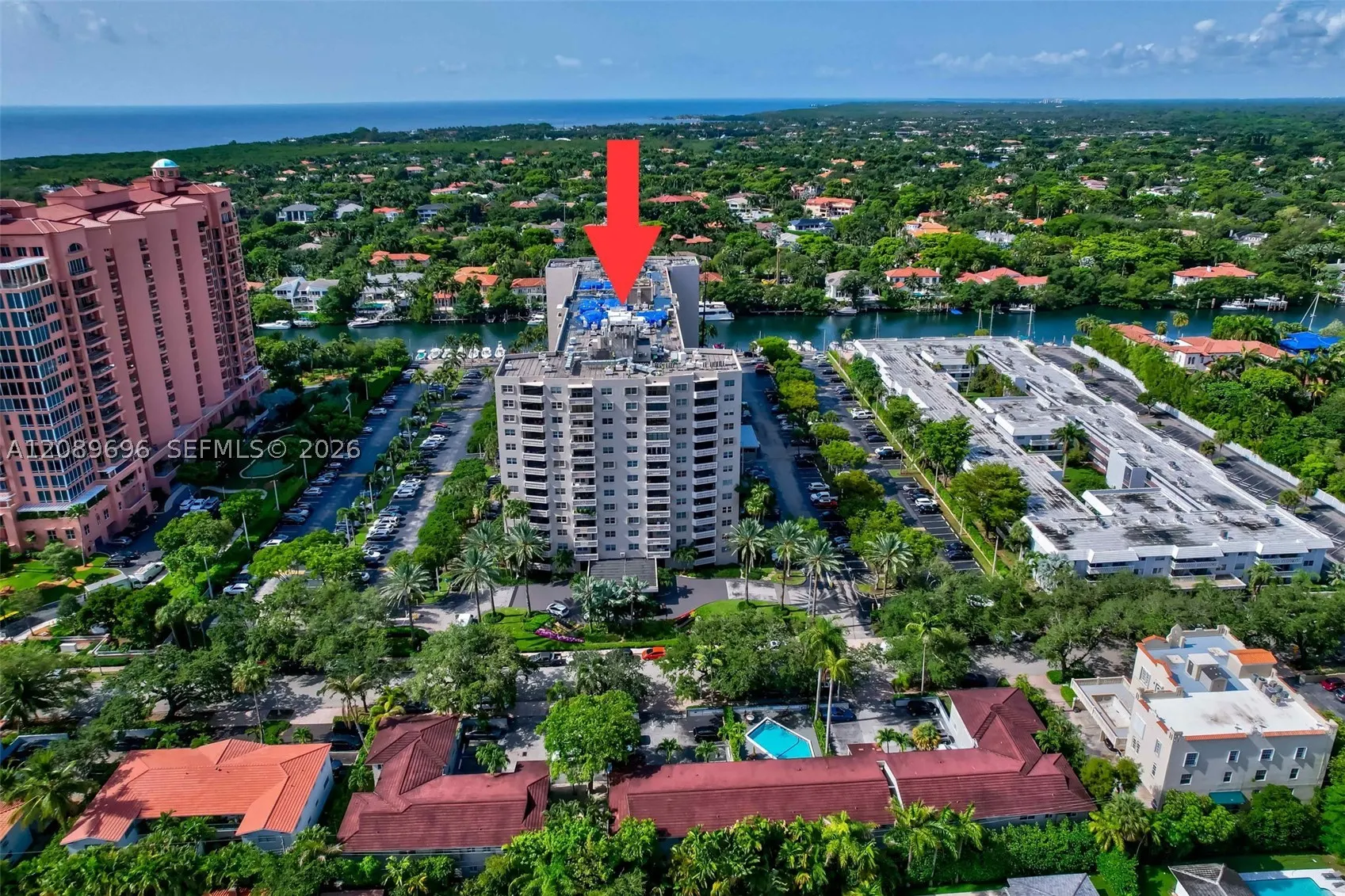 90 Edgewater Dr #327