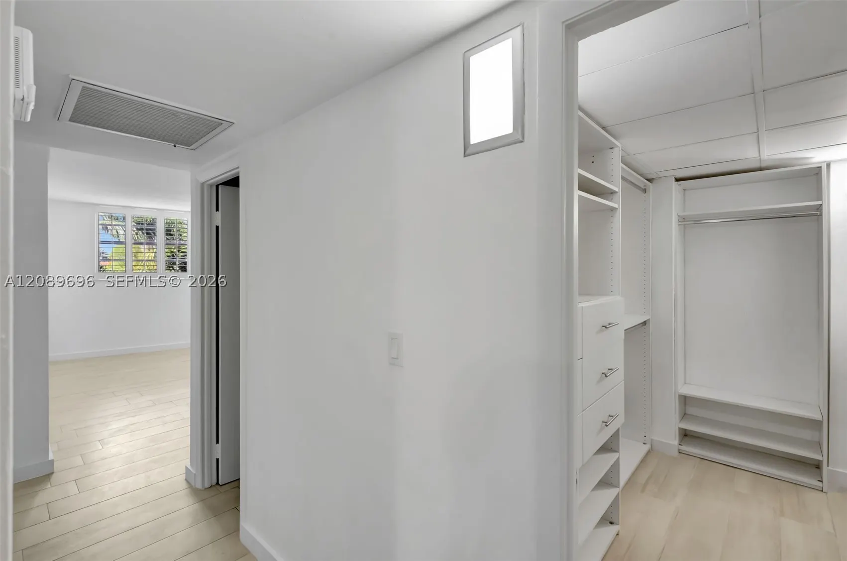90 Edgewater Dr #327