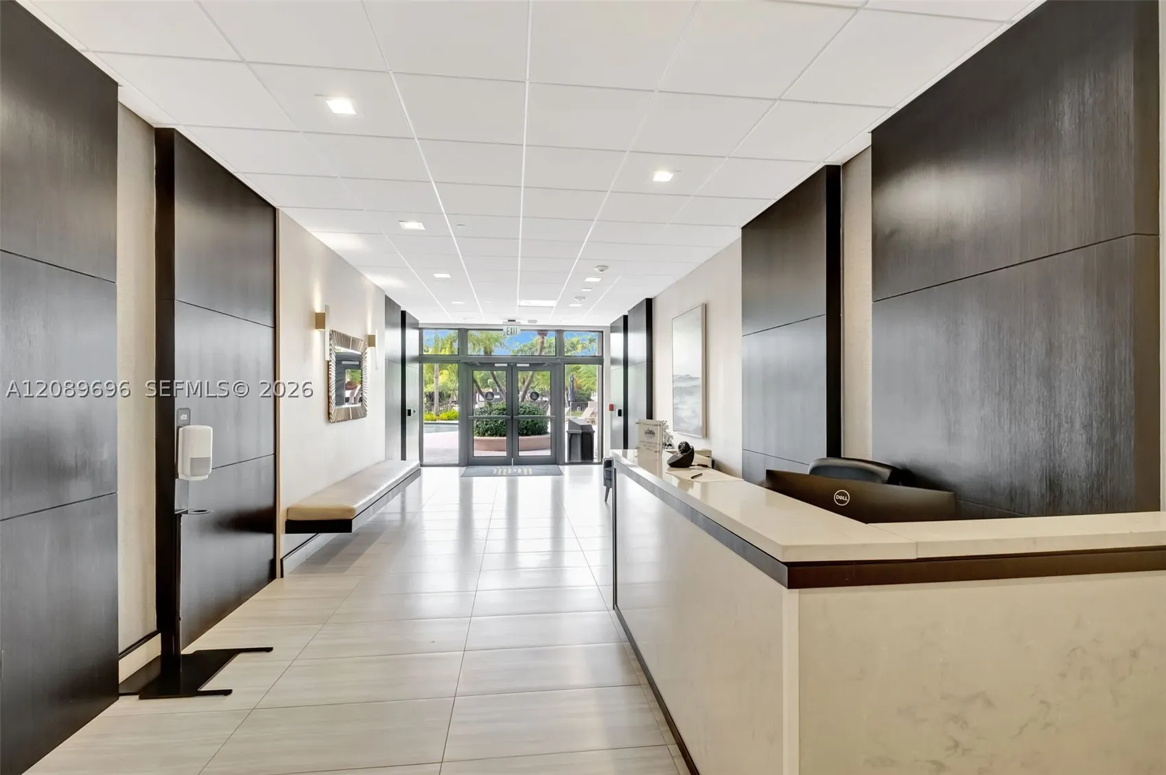 90 Edgewater Dr #327