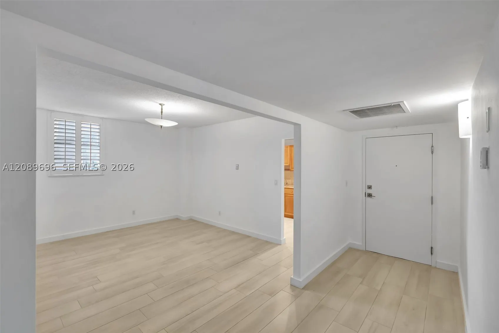 90 Edgewater Dr #327