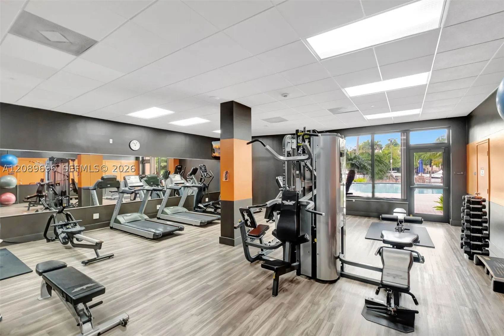 90 Edgewater Dr #327
