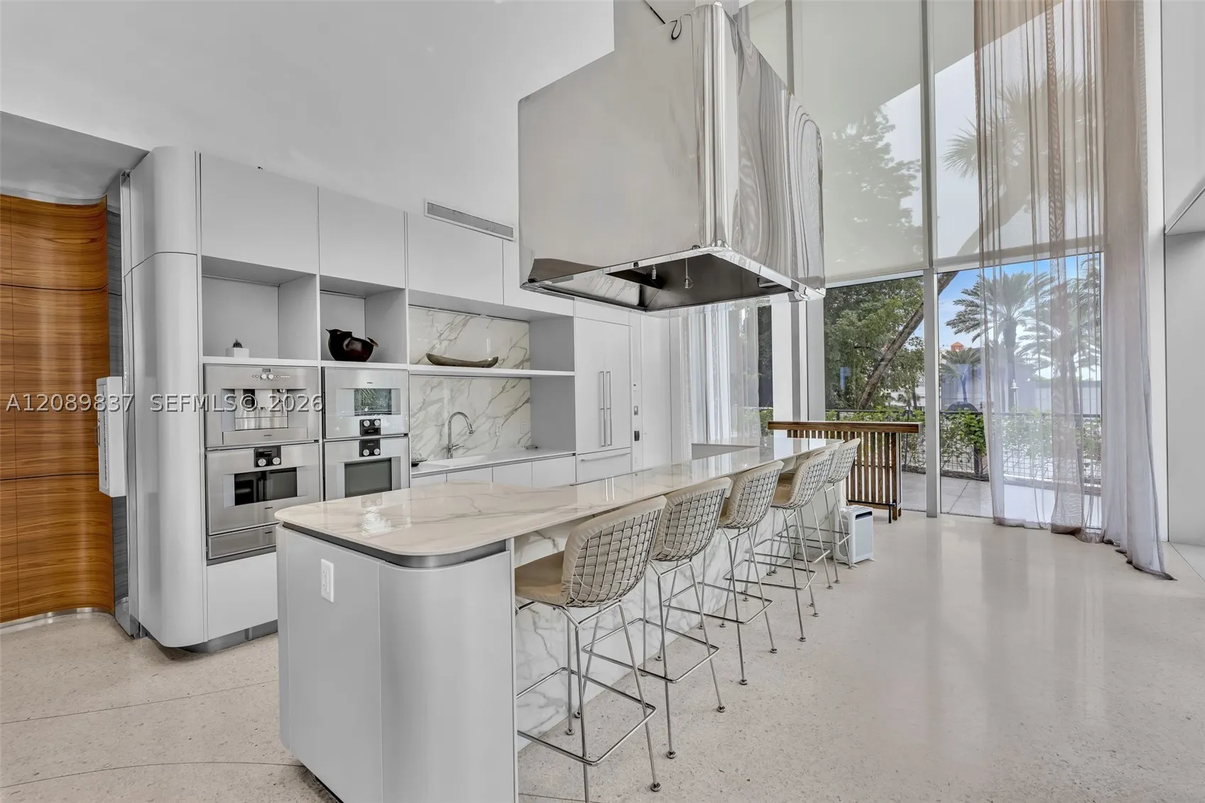 16901 Collins Ave #2003