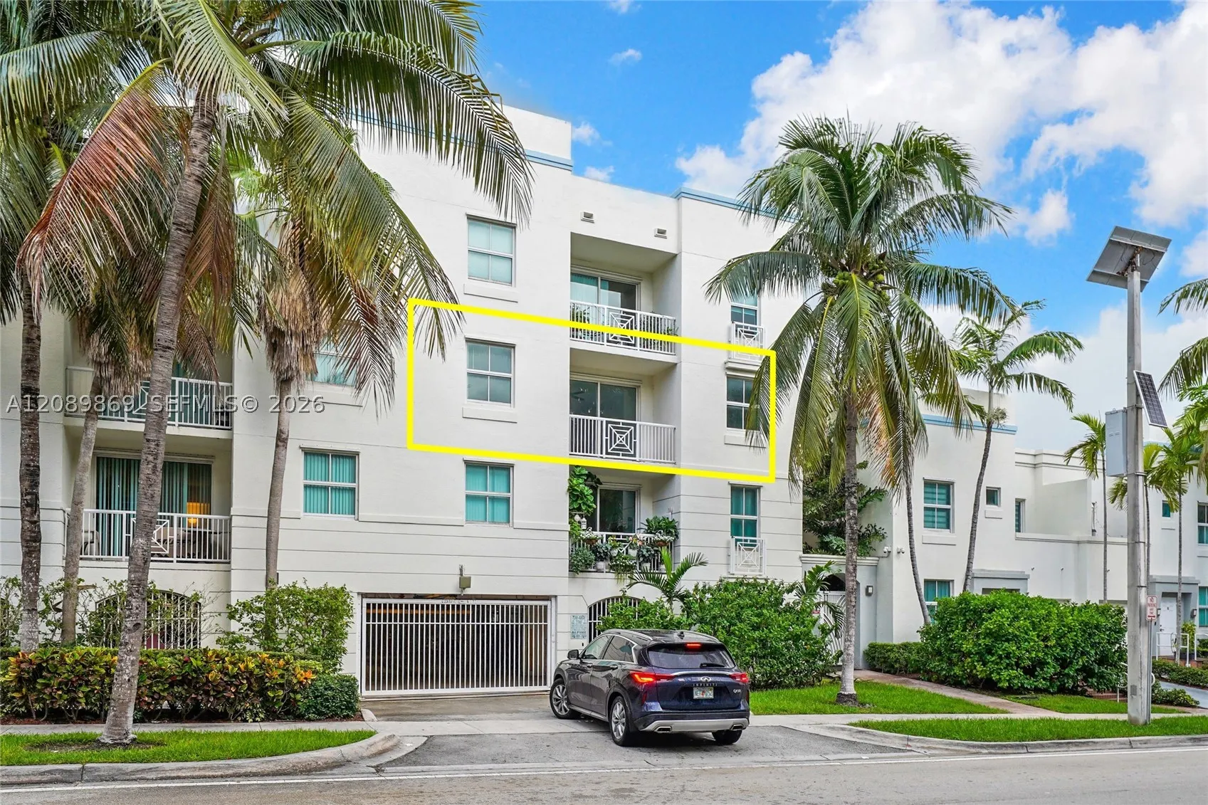 9172 Collins Ave #302