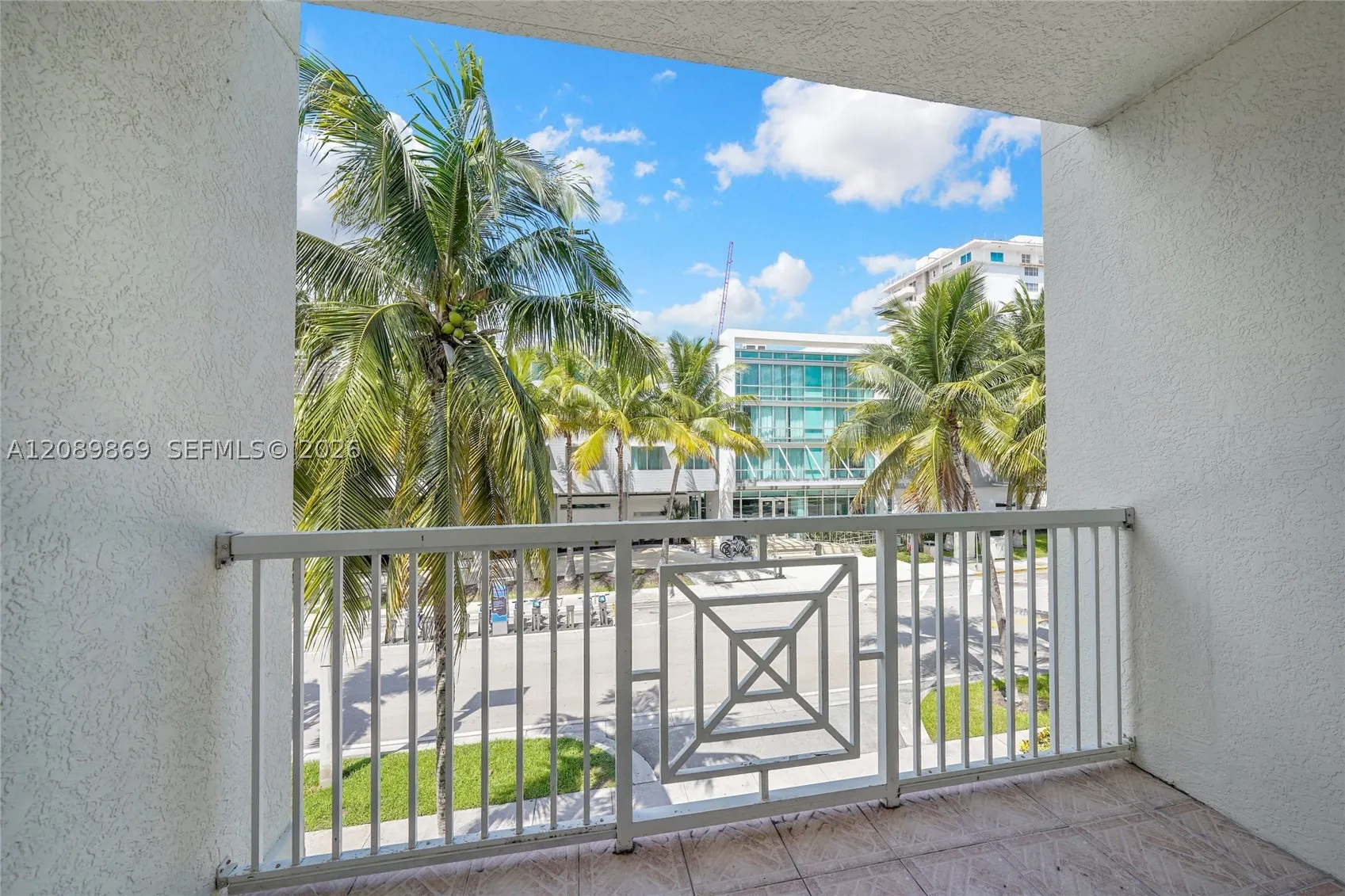 9172 Collins Ave #302