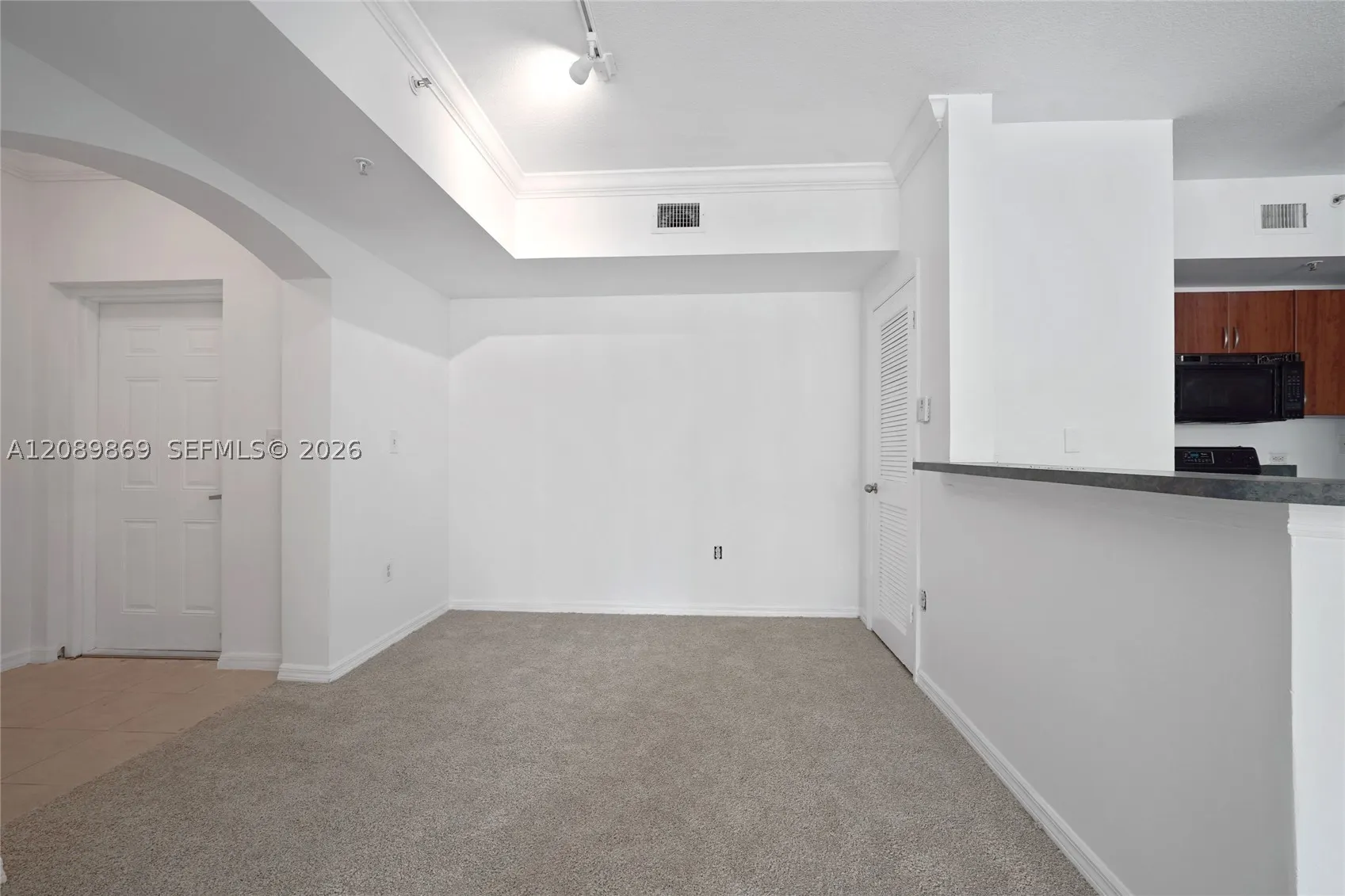 9172 Collins Ave #302