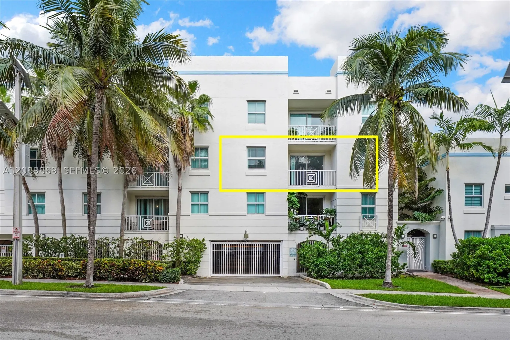 9172 Collins Ave #302