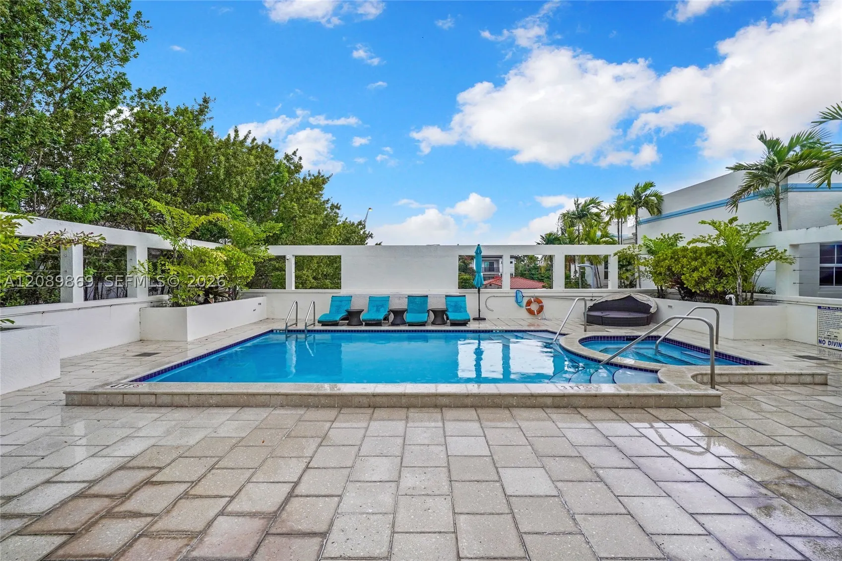 9172 Collins Ave #302
