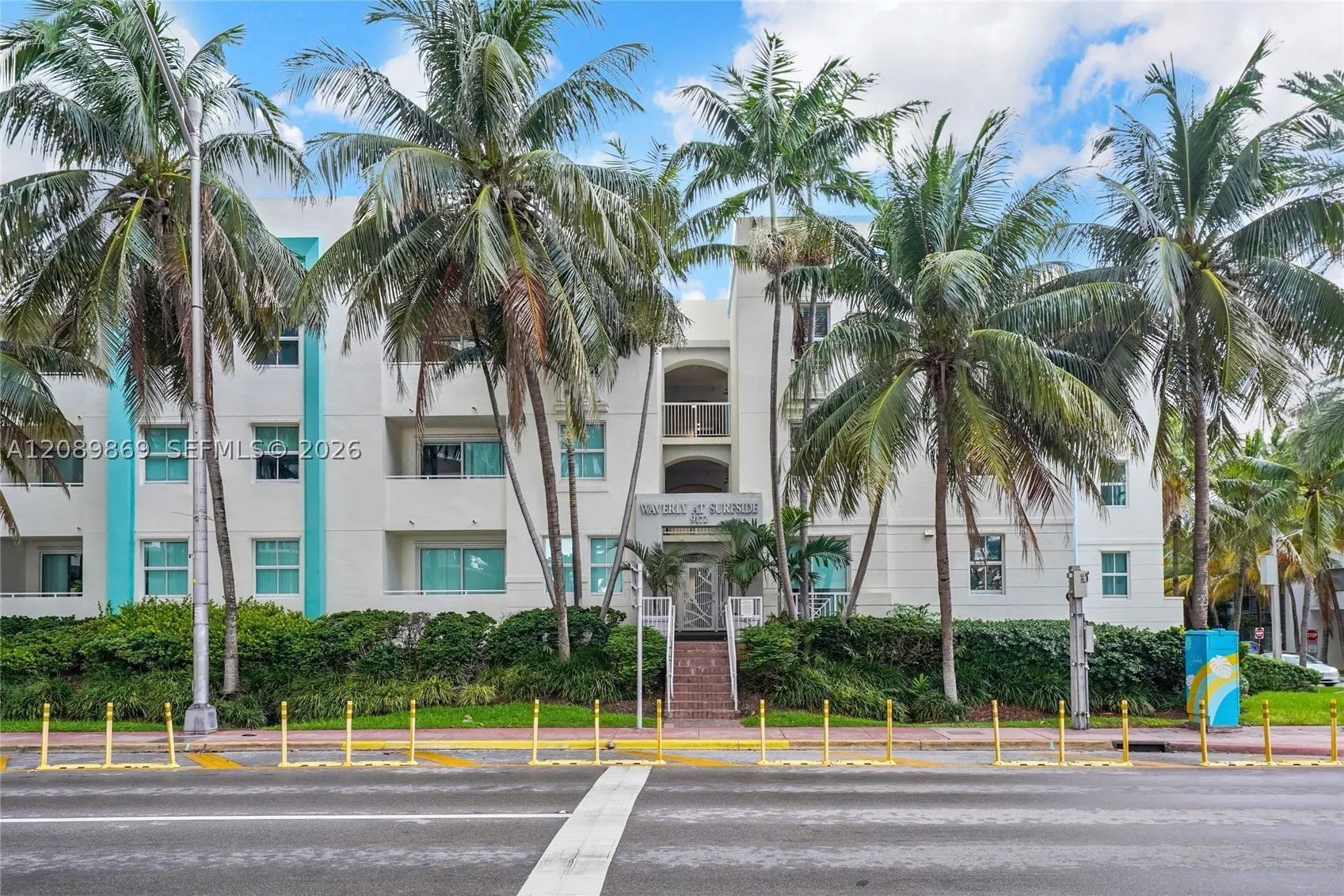 9172 Collins Ave #302