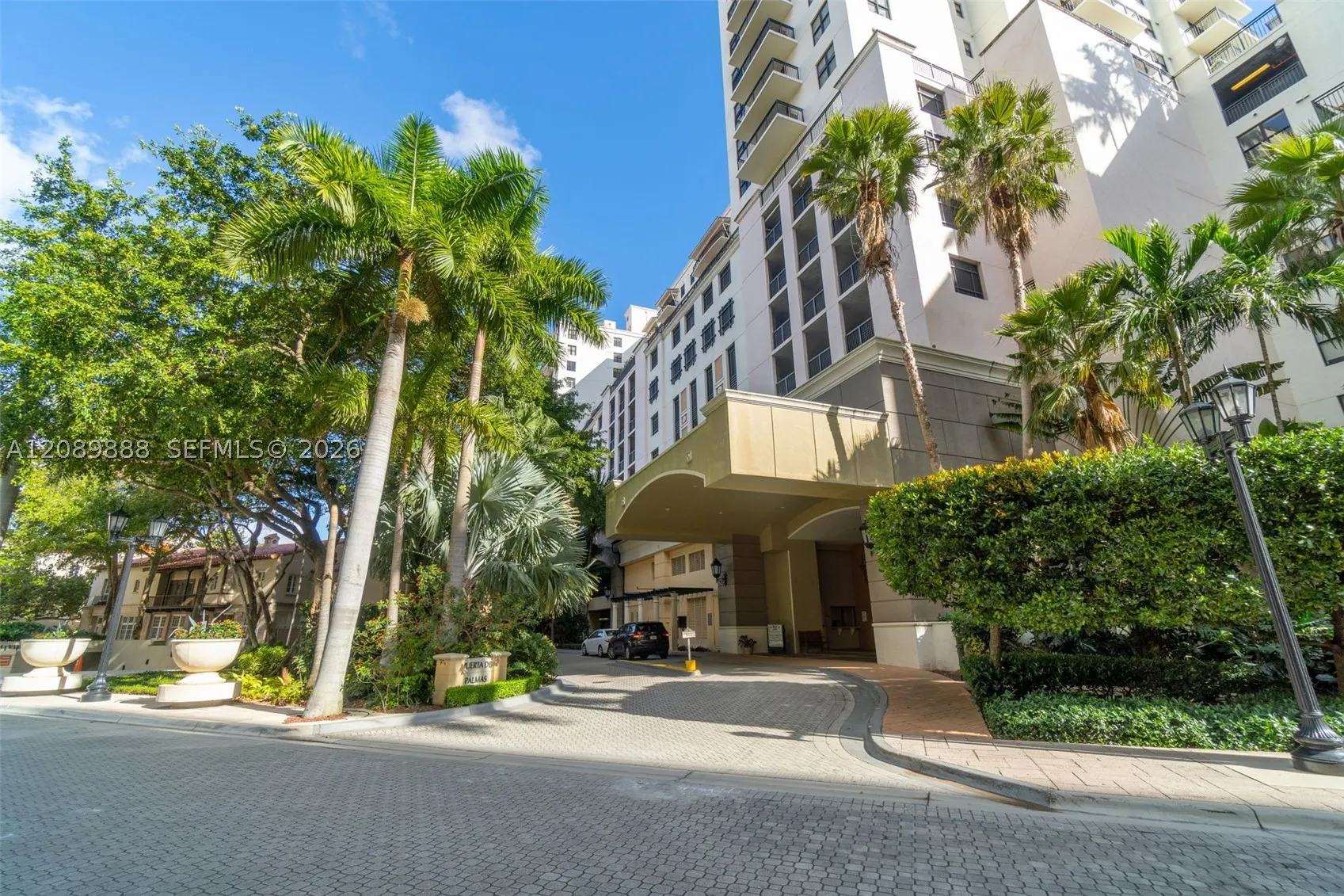 888 S Douglas Rd #1516