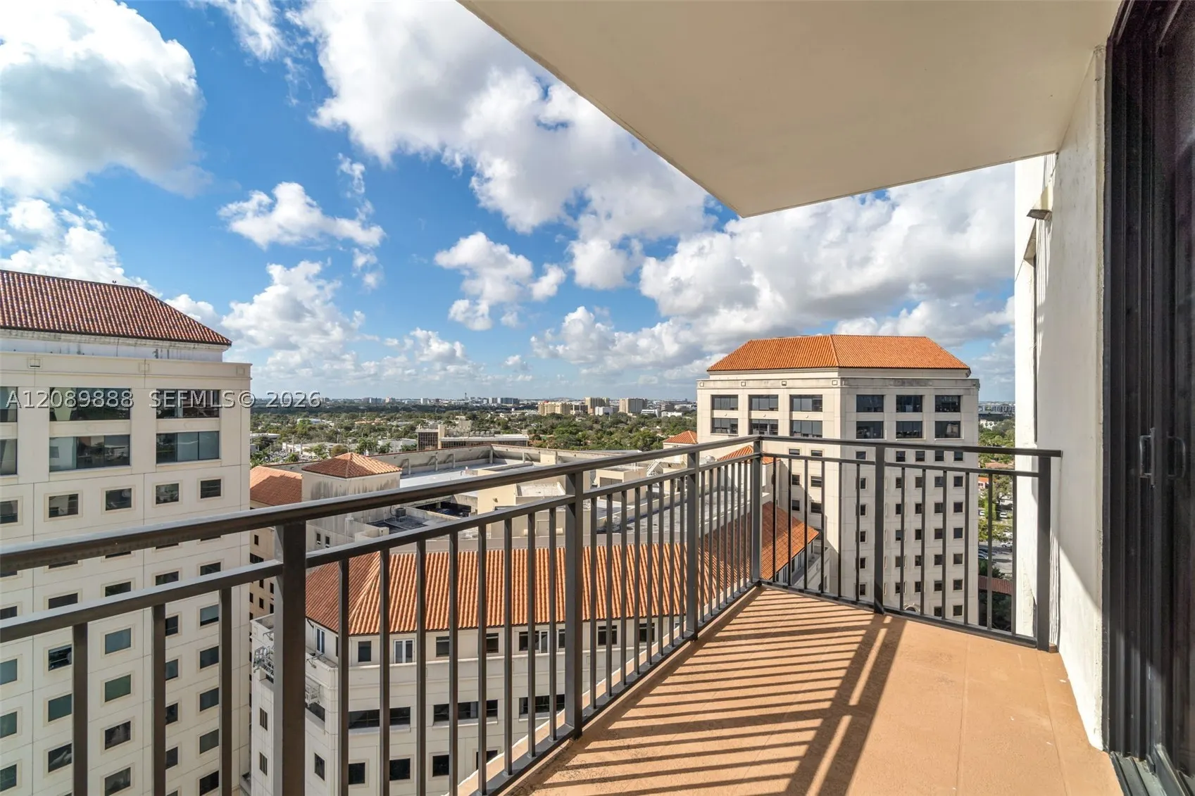 888 S Douglas Rd #1516