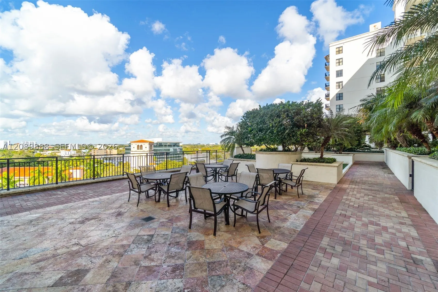 888 S Douglas Rd #1516