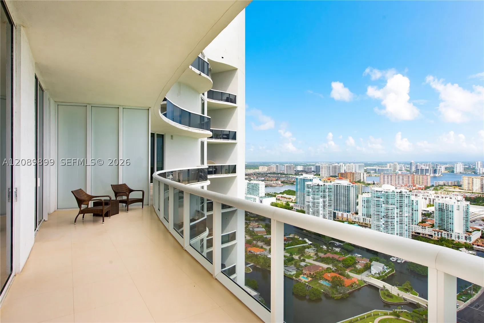 16001 Collins Ave #4102