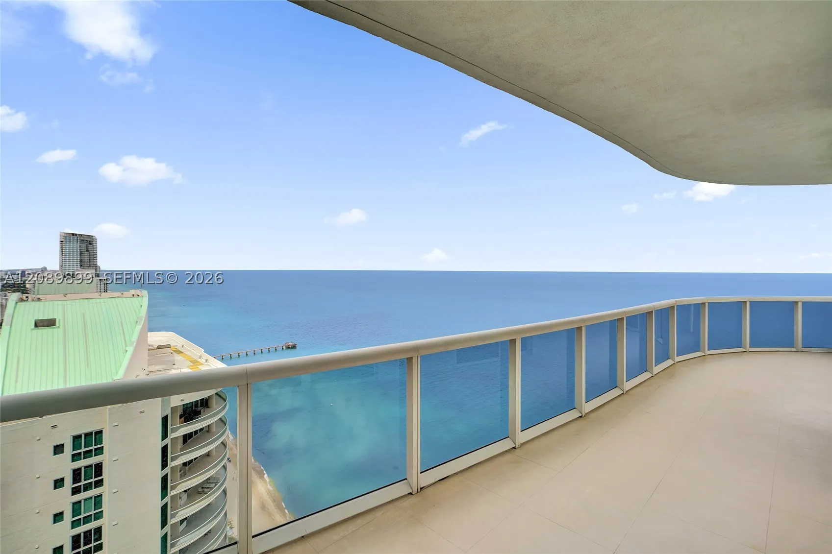 16001 Collins Ave #4102