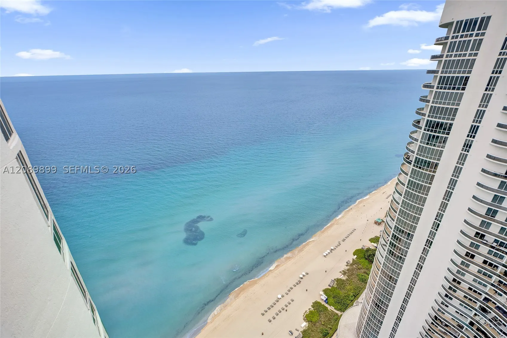 16001 Collins Ave #4102