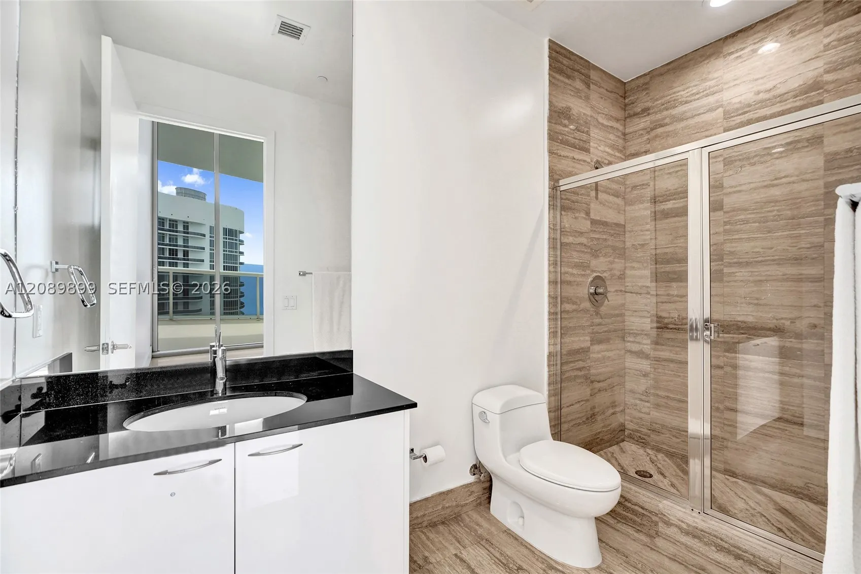 16001 Collins Ave #4102