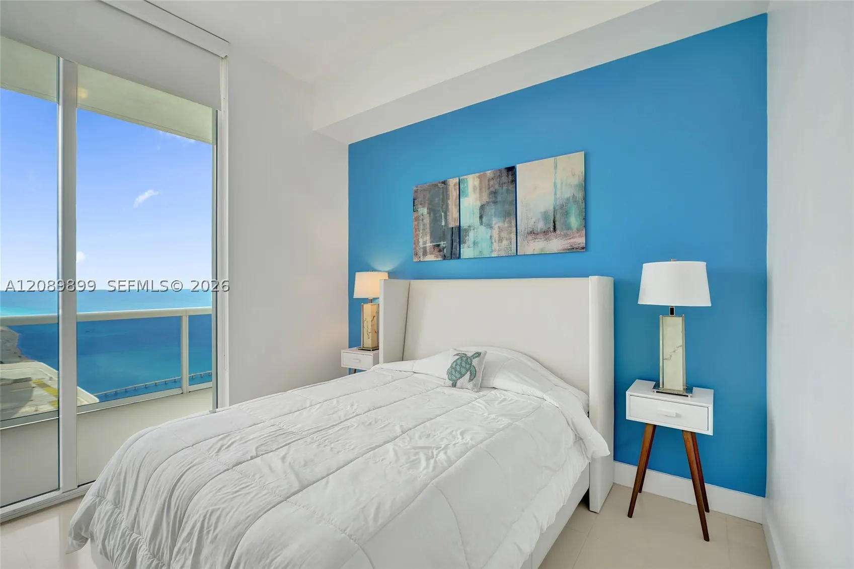 16001 Collins Ave #4102