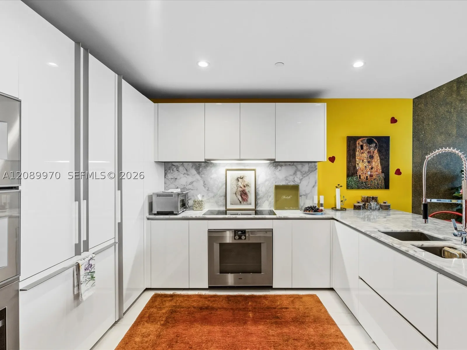 10203 Collins Ave #304