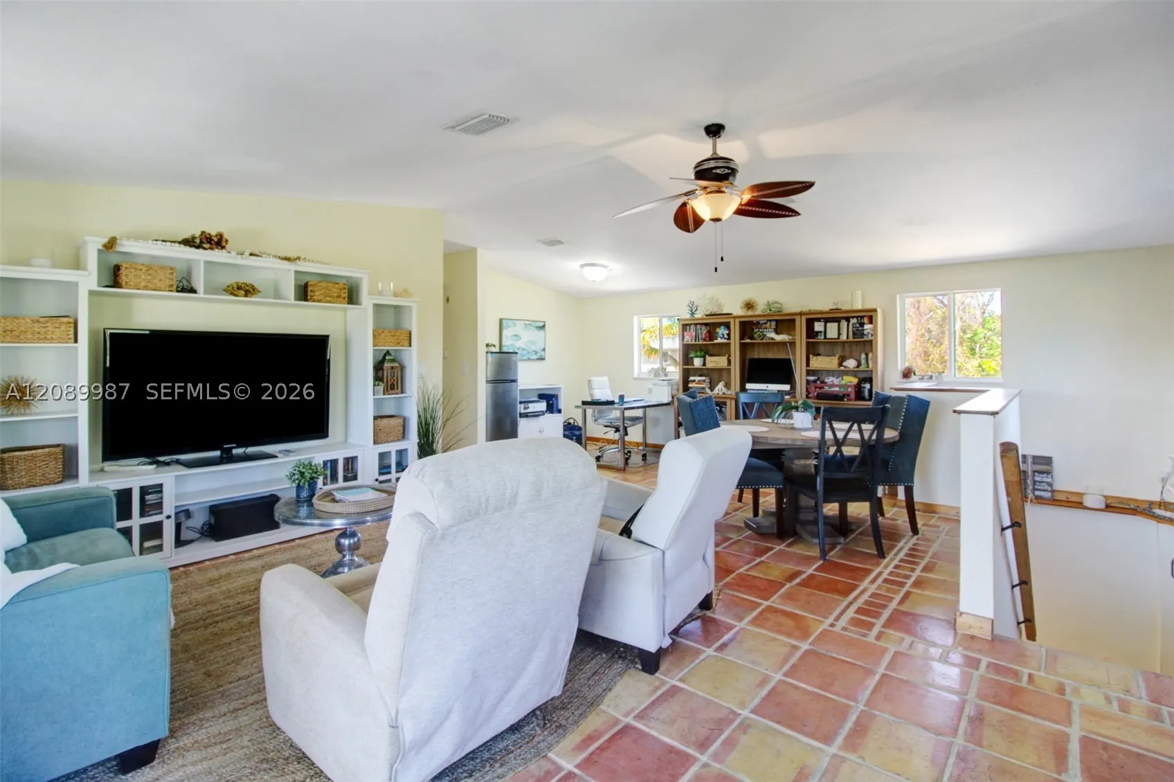 133 Valois Blvd