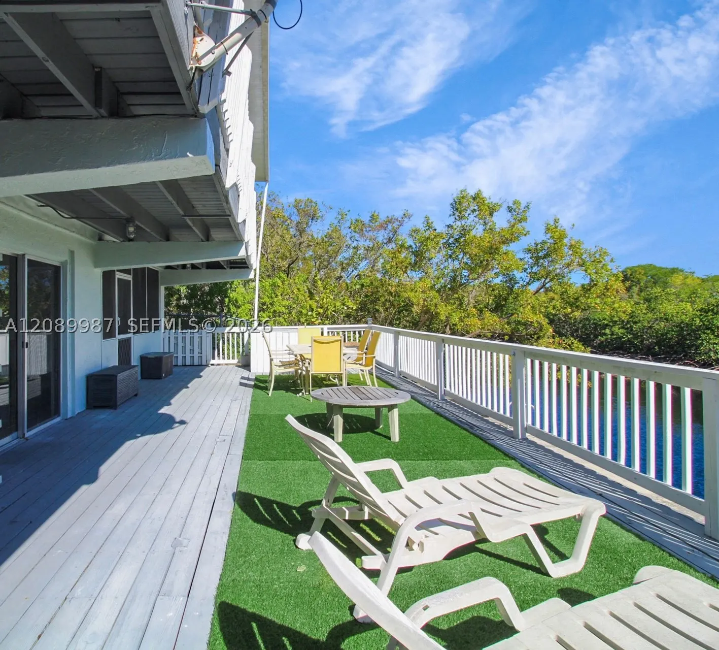 133 Valois Blvd