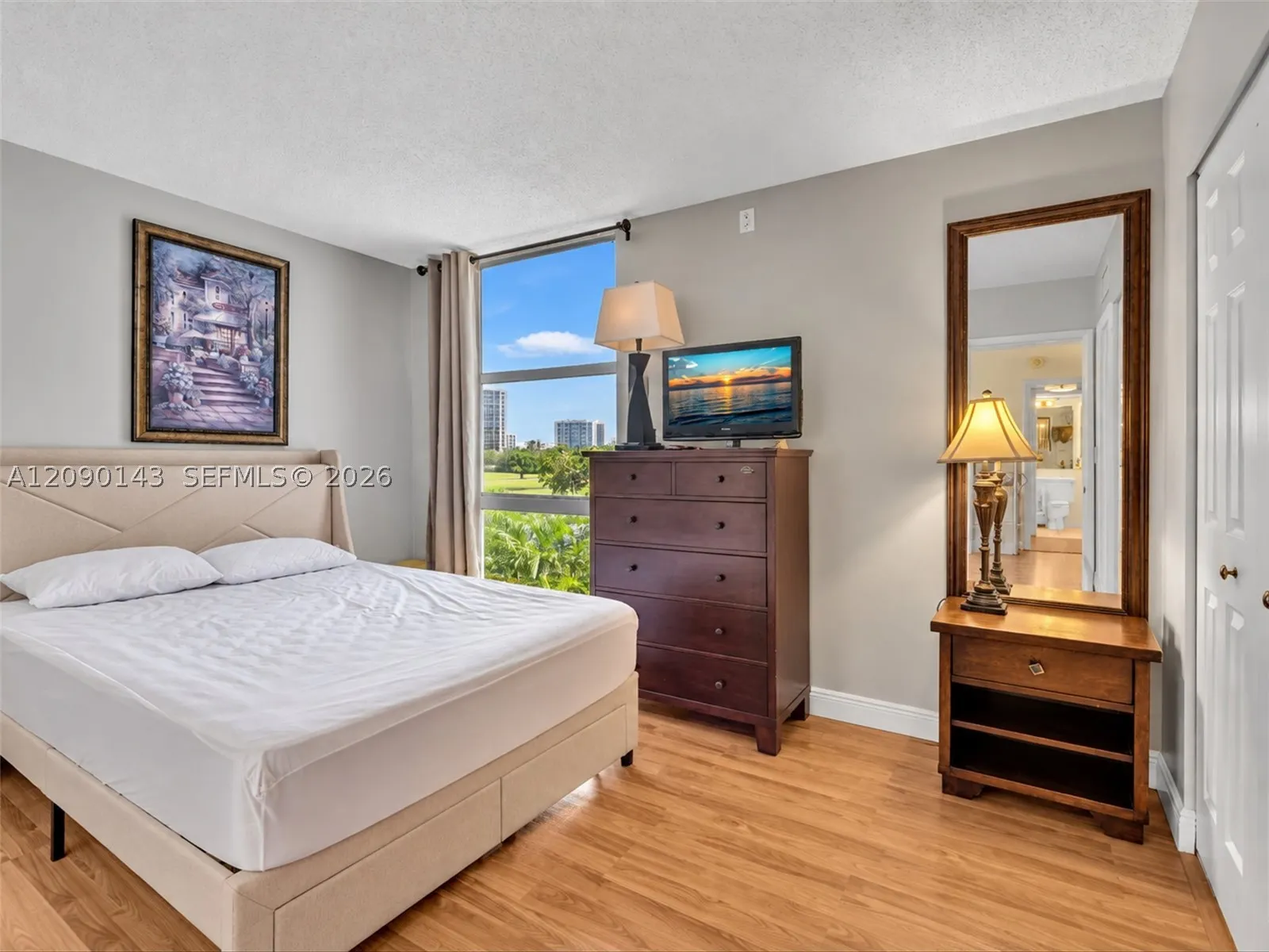 20379 W Country Club Dr #332