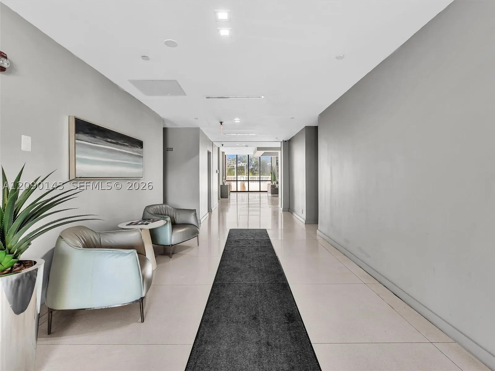 20379 W Country Club Dr #332