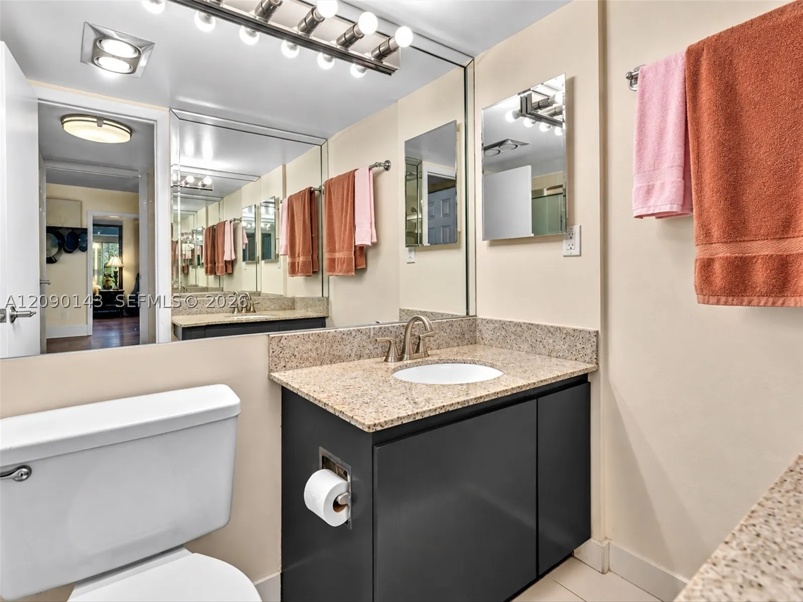 20379 W Country Club Dr #332