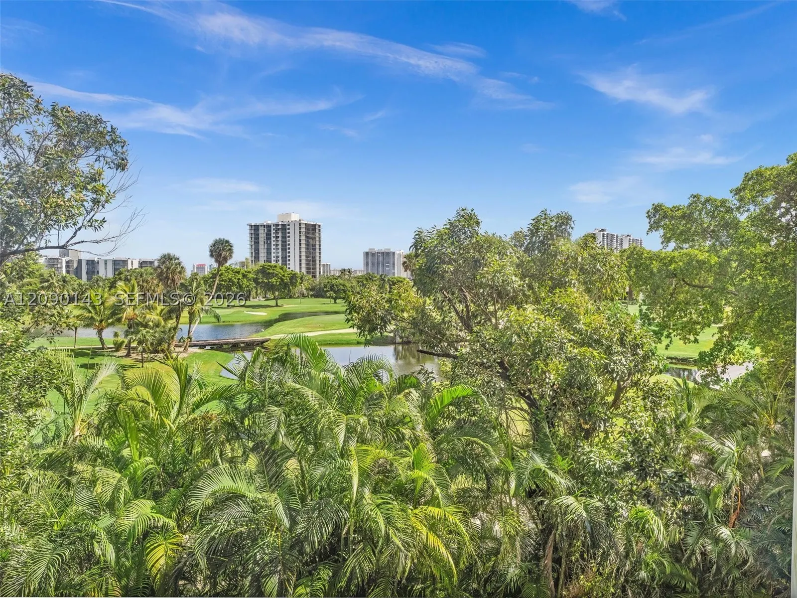 20379 W Country Club Dr #332