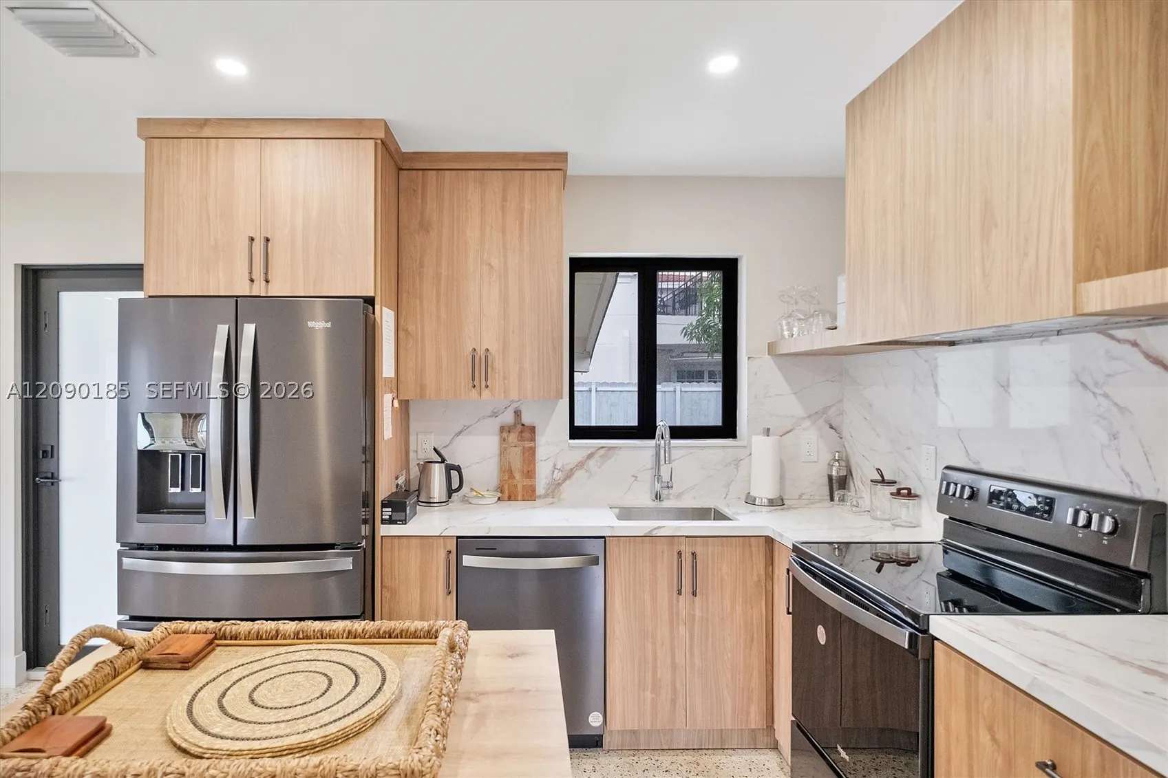 21201 NE 25th Ct