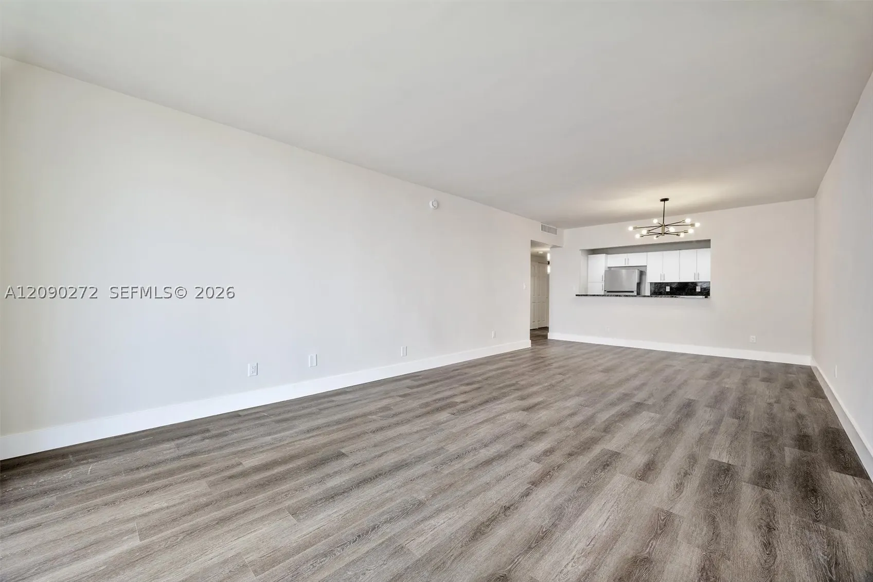 19380 Collins Ave #1023