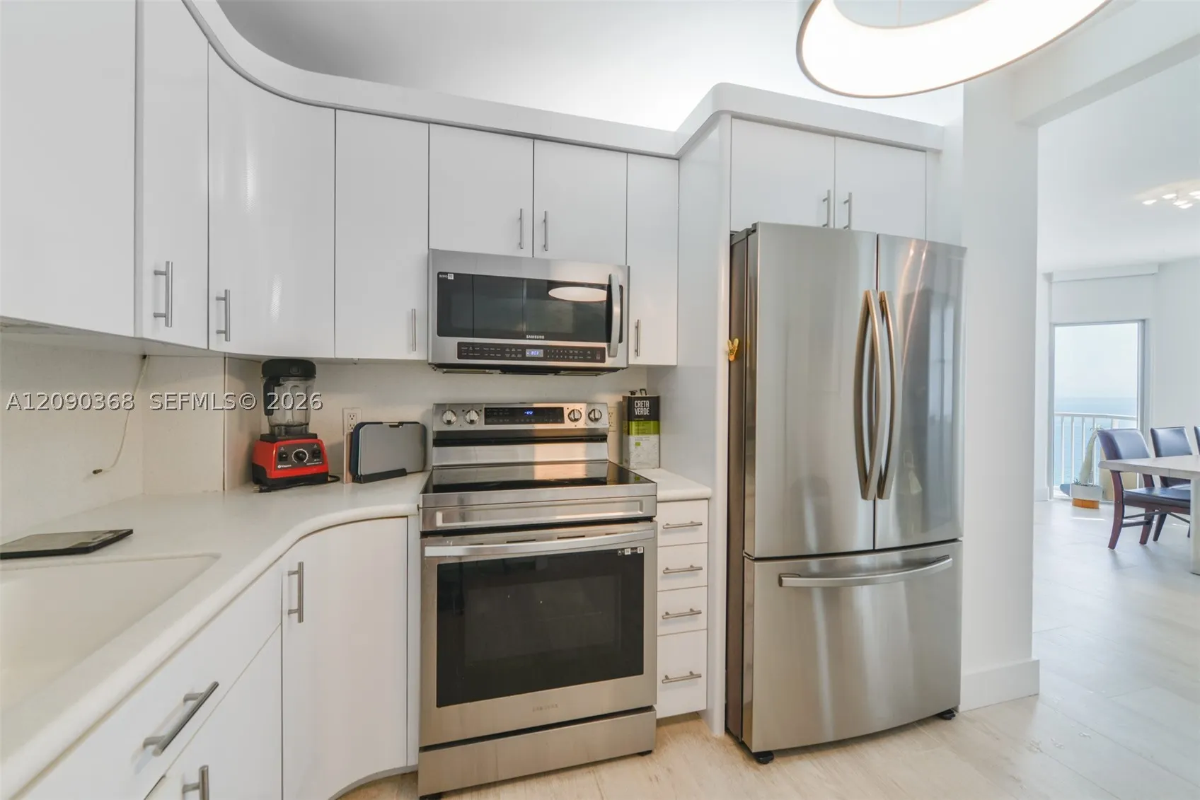 1950 S Ocean Dr #11P