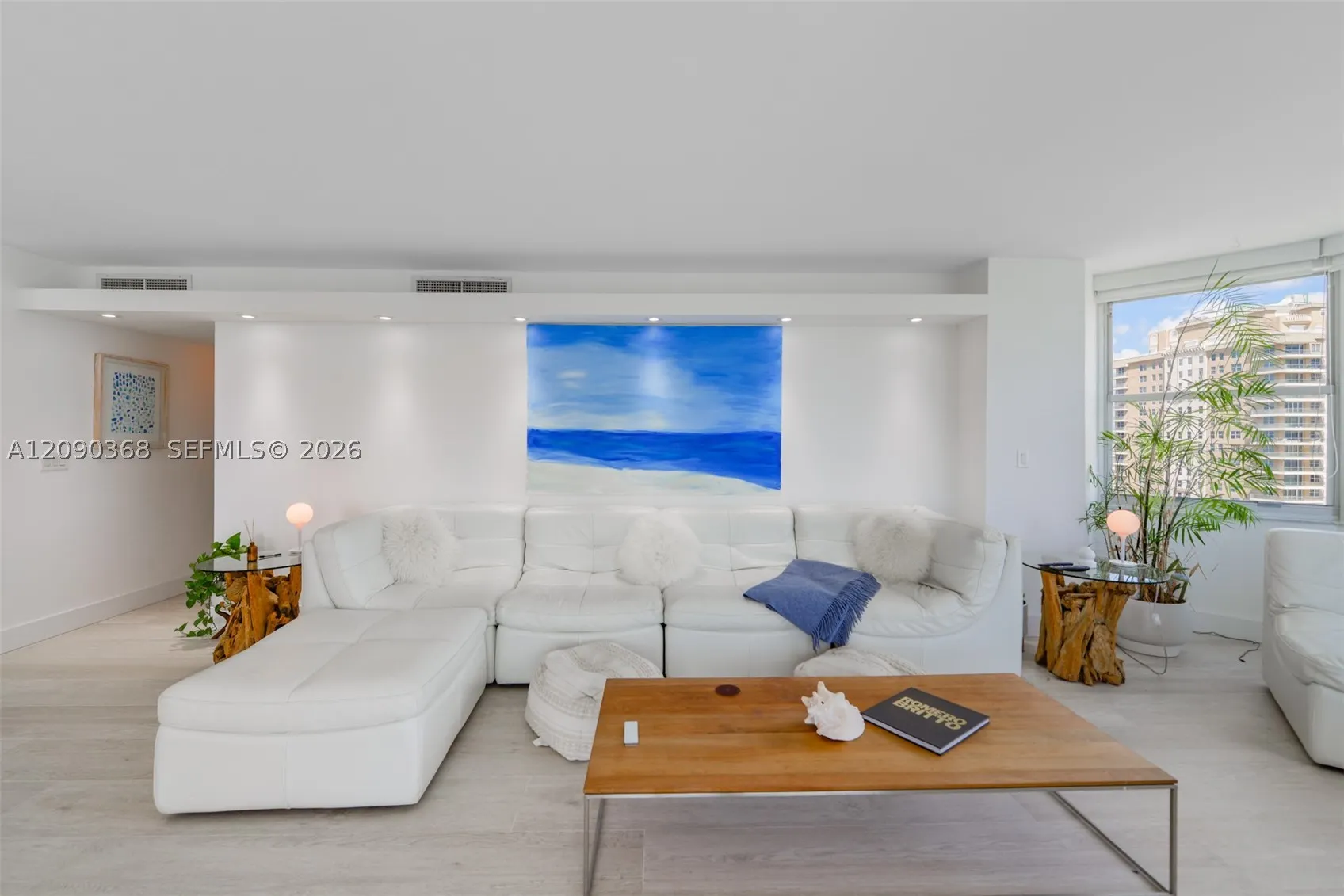 1950 S Ocean Dr #11P