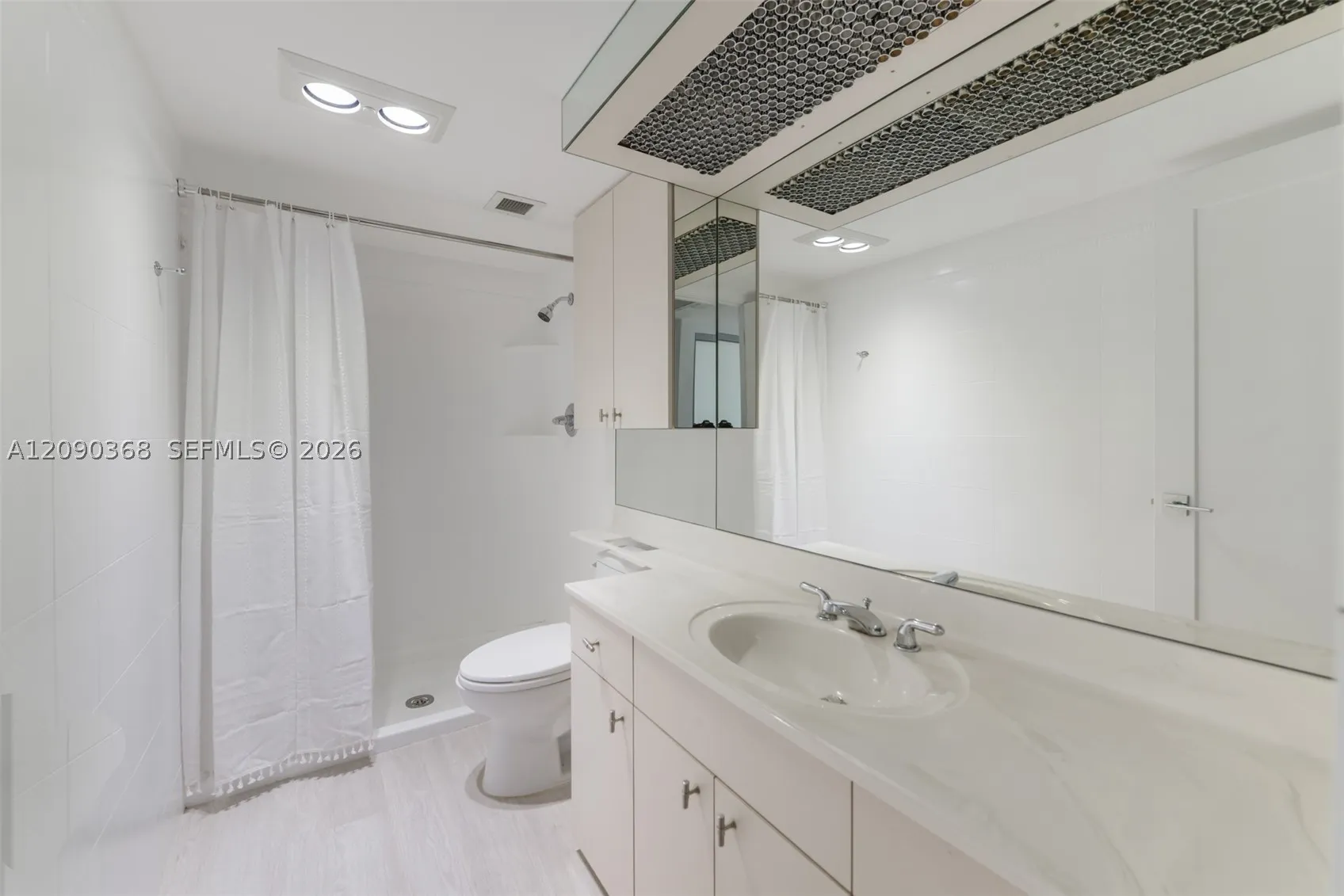 1950 S Ocean Dr #11P