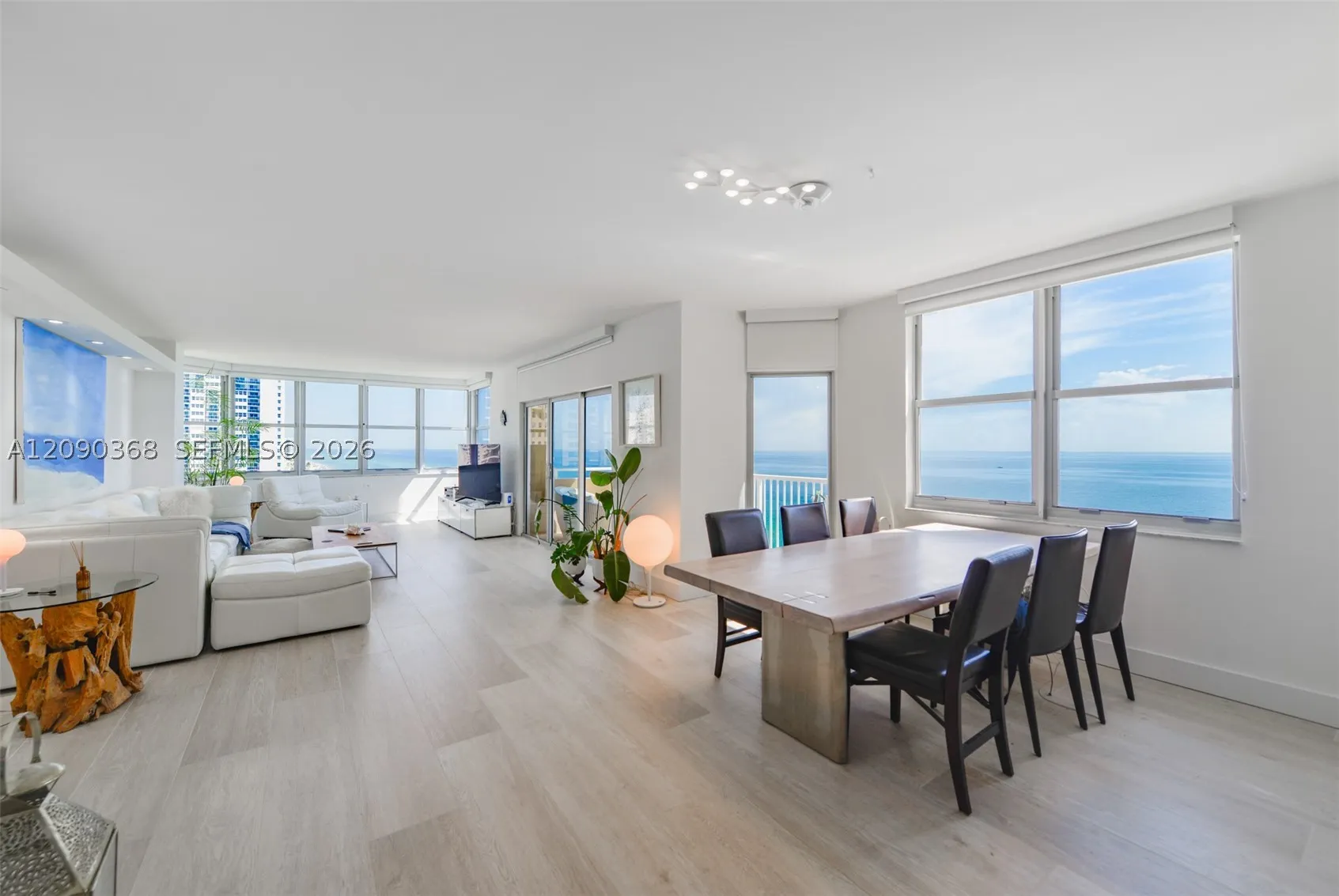 1950 S Ocean Dr #11P