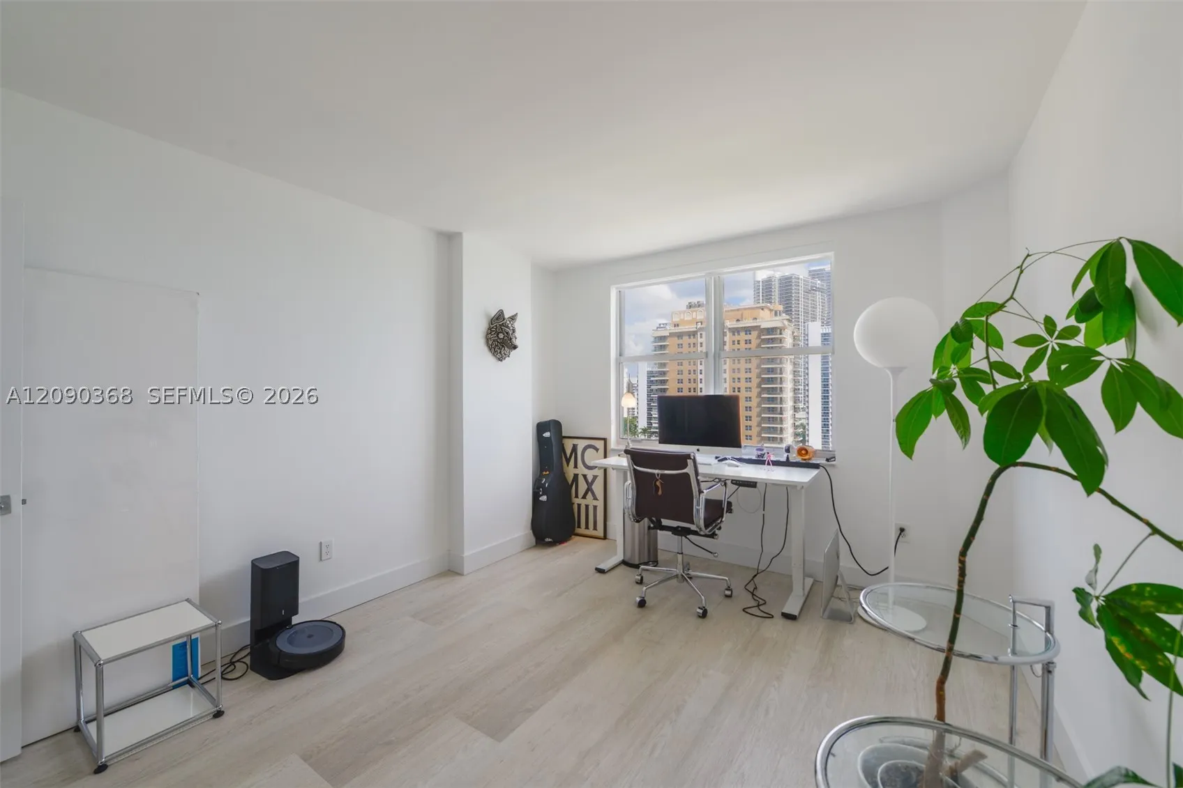 1950 S Ocean Dr #11P