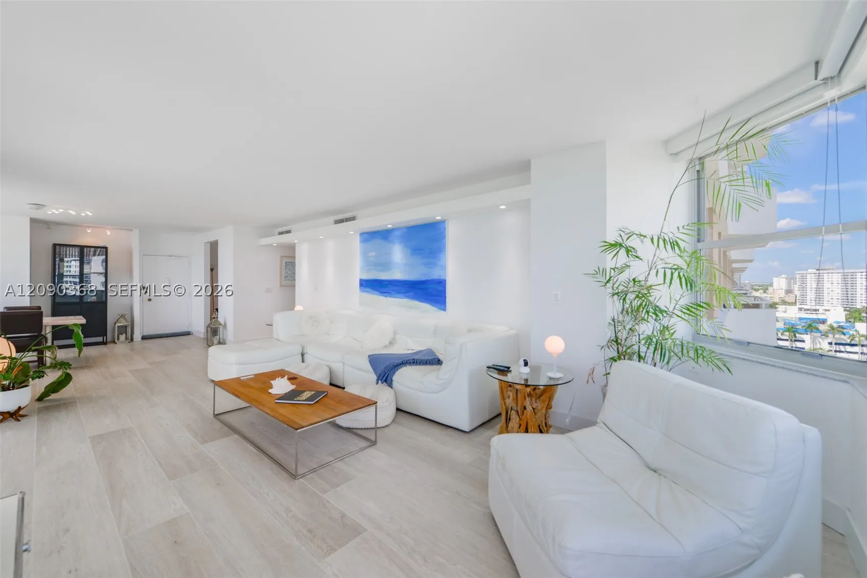 1950 S Ocean Dr #11P